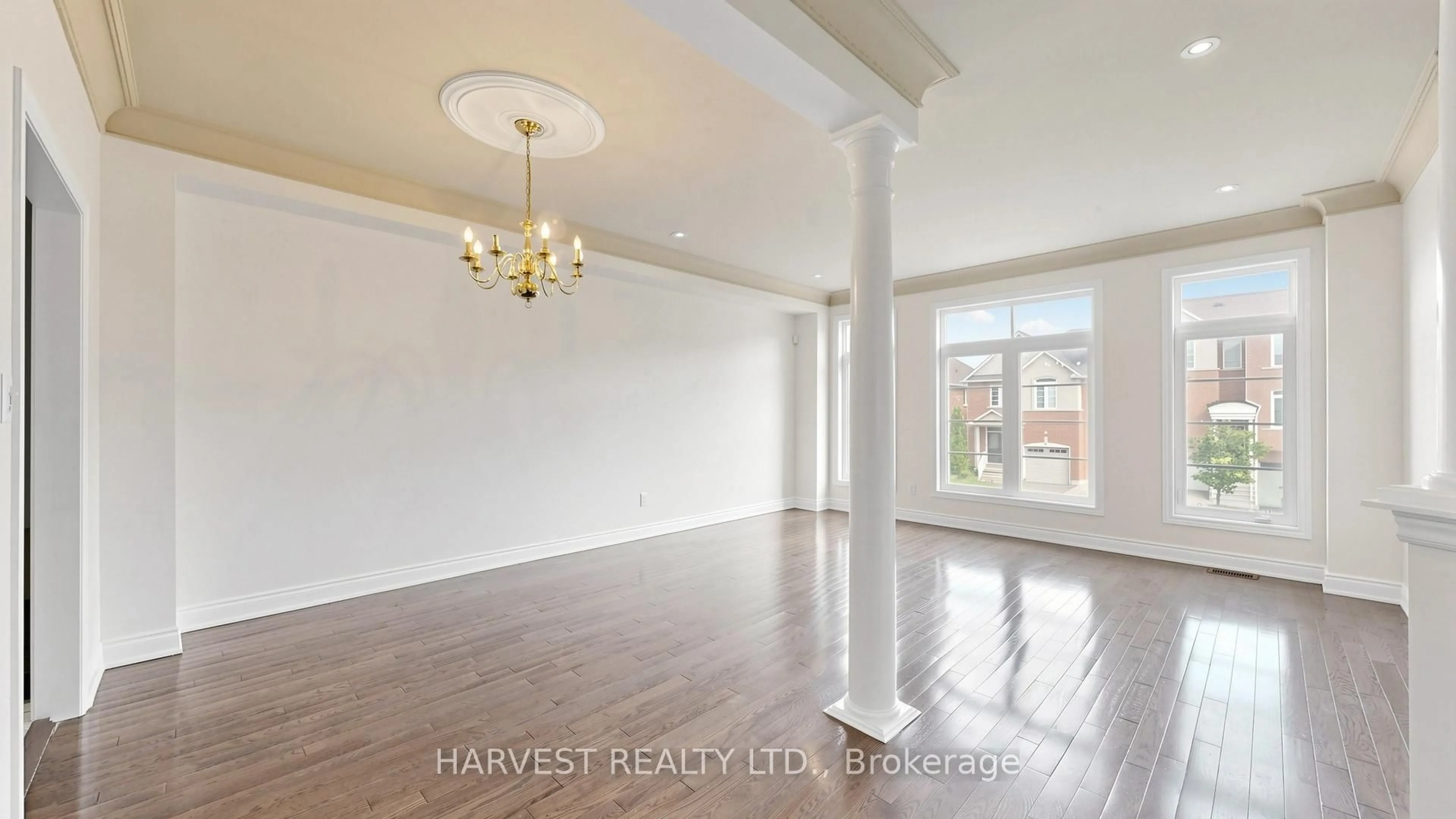 Unknown for 17 Honeywood Rd, Vaughan Ontario L4J 9C2