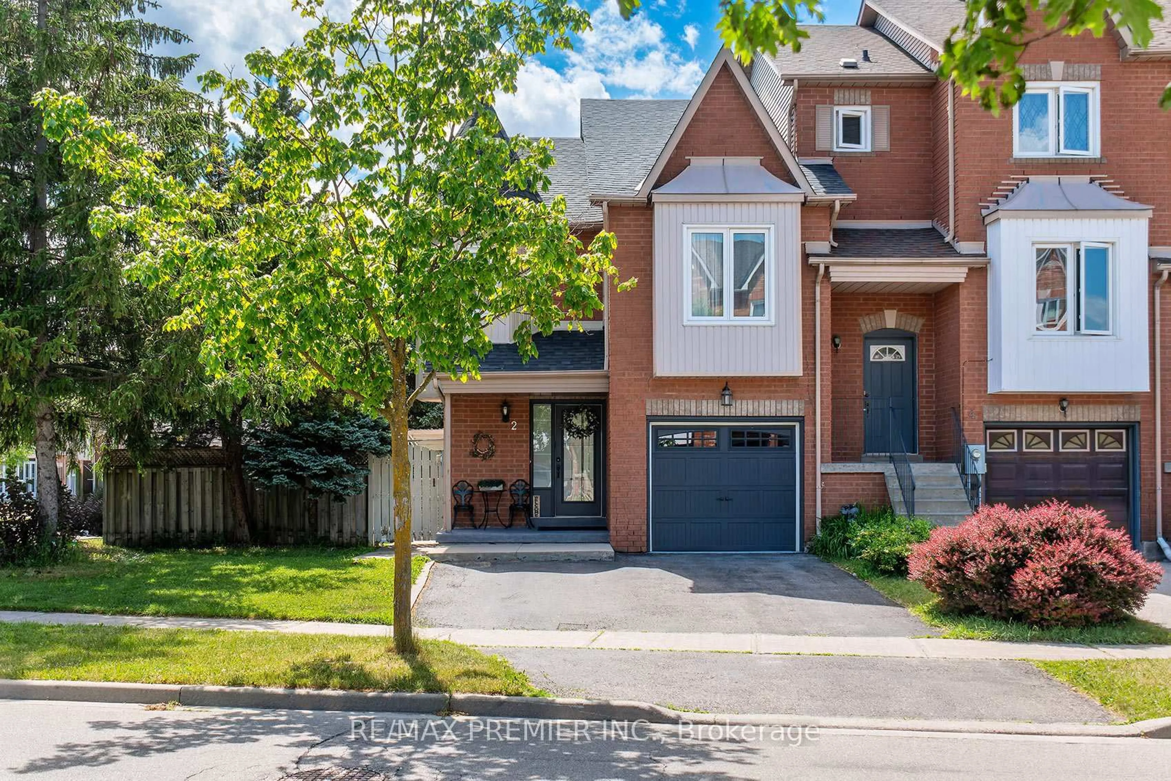 Home with brick exterior material, street for 2 Prestwick Ave, Vaughan Ontario L6A 2C9