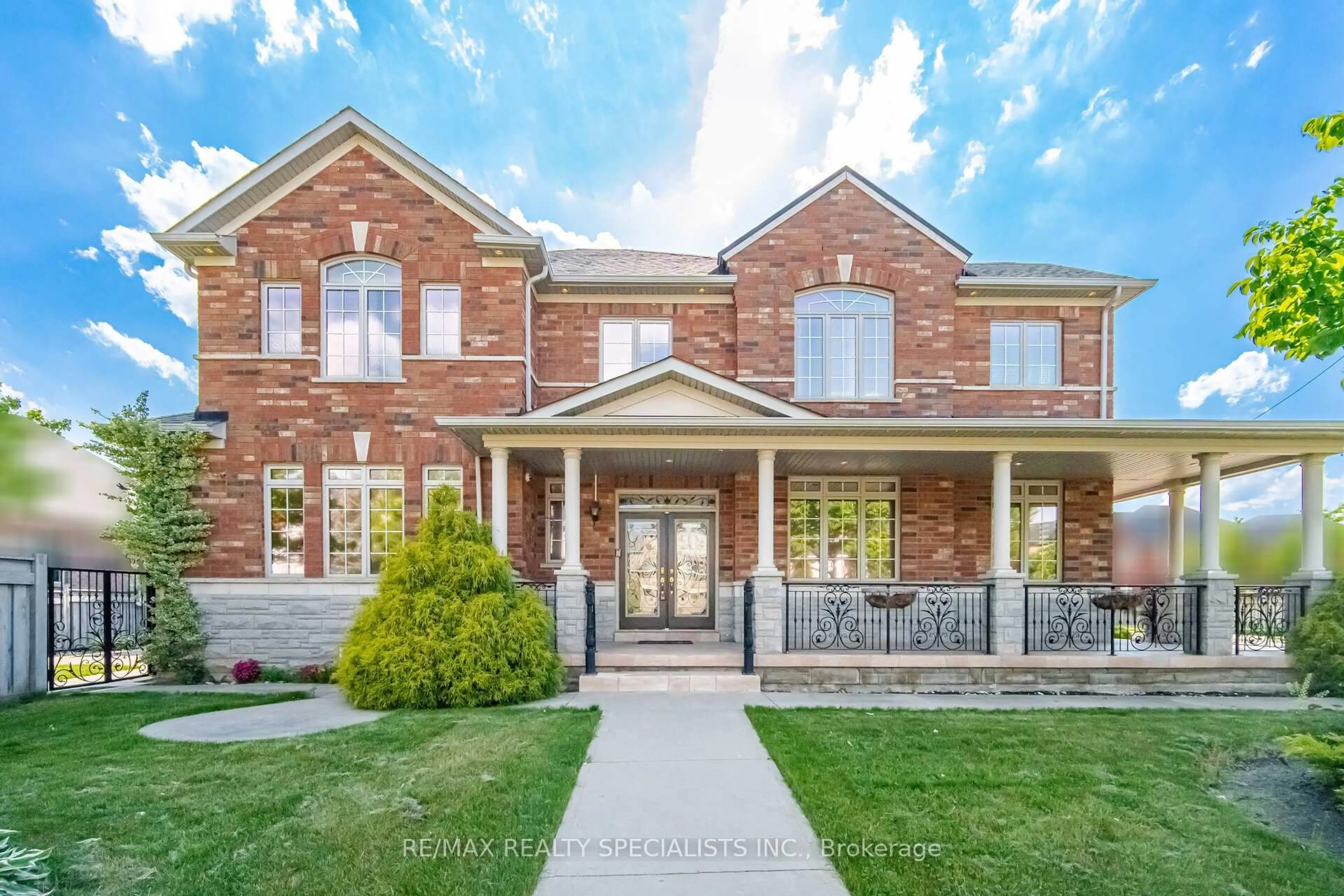Home with brick exterior material, street for 257 St. Francis Ave, Vaughan Ontario L4H 3E7