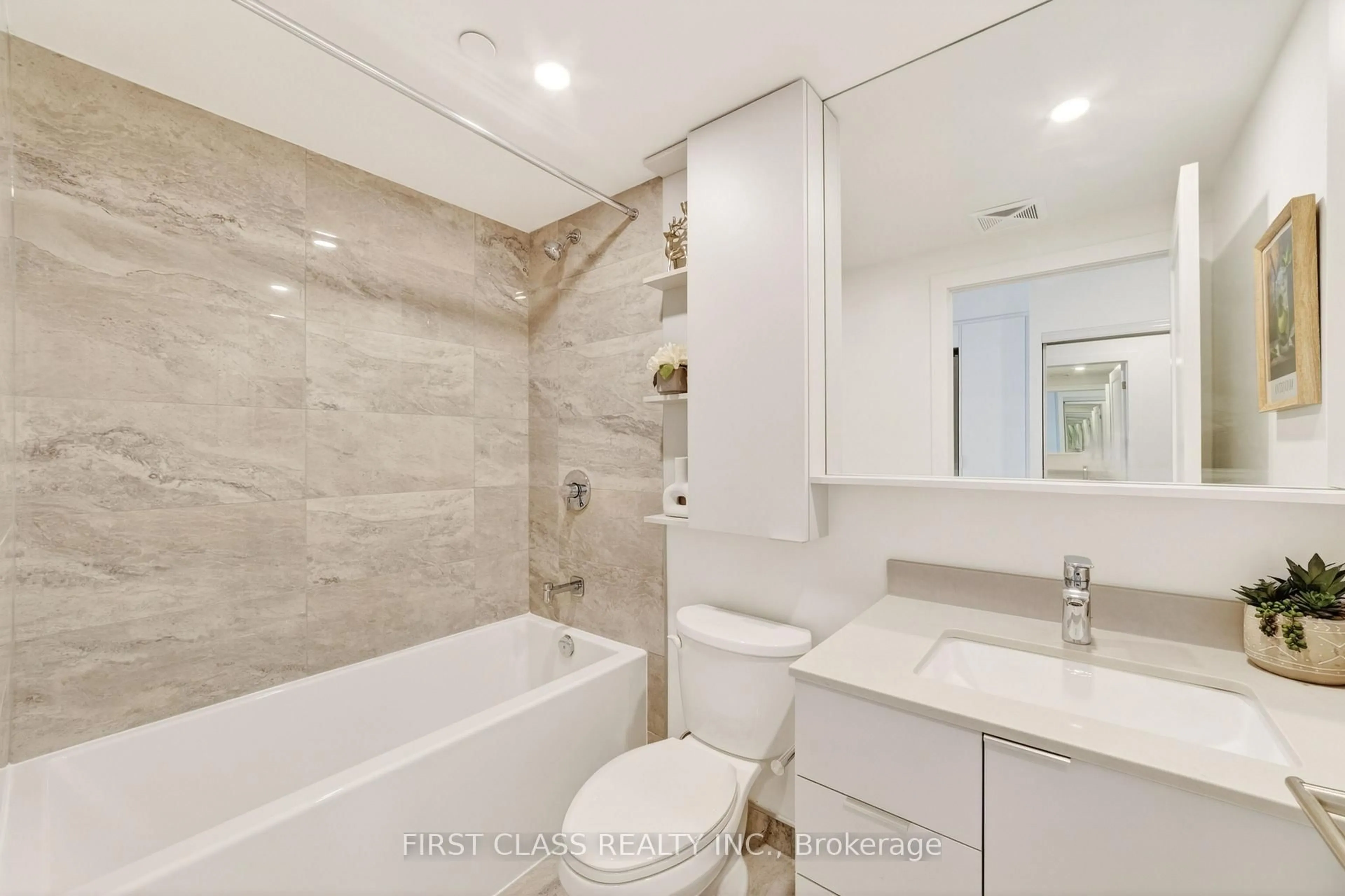 Standard bathroom, ceramic/tile floor for 9 Clegg Rd #1009, Markham Ontario L6G 0H3