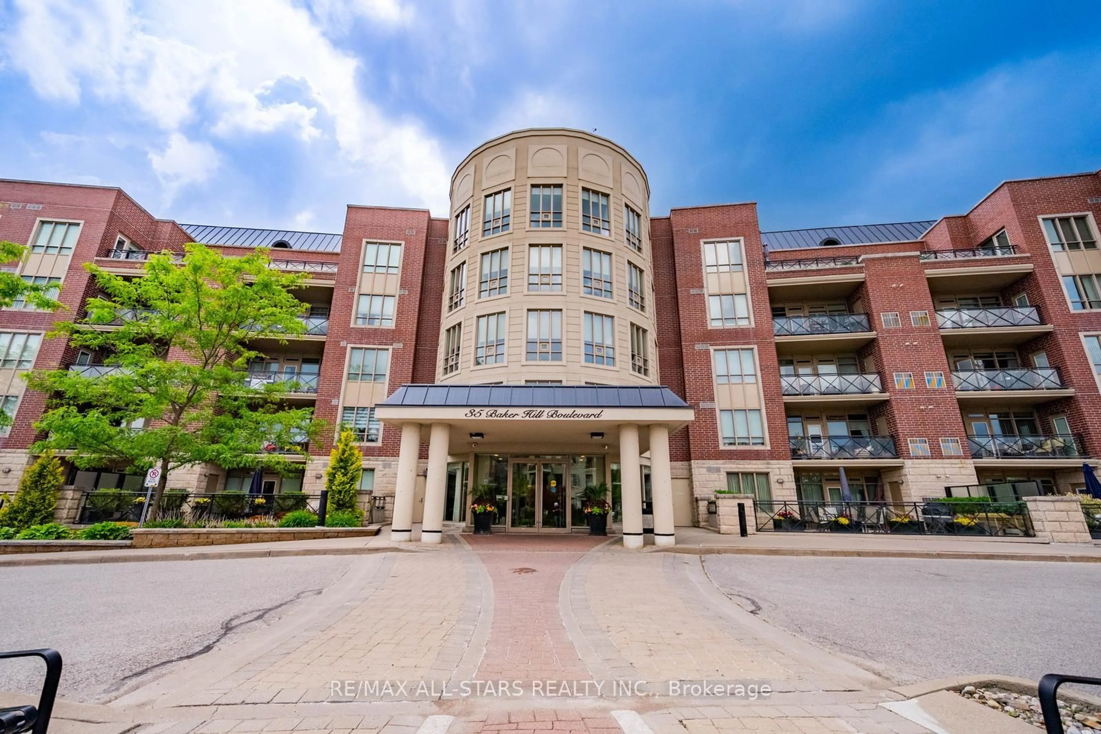 Unknown for 35 Baker Hill Blvd #218, Whitchurch-Stouffville Ontario L4A 1P8