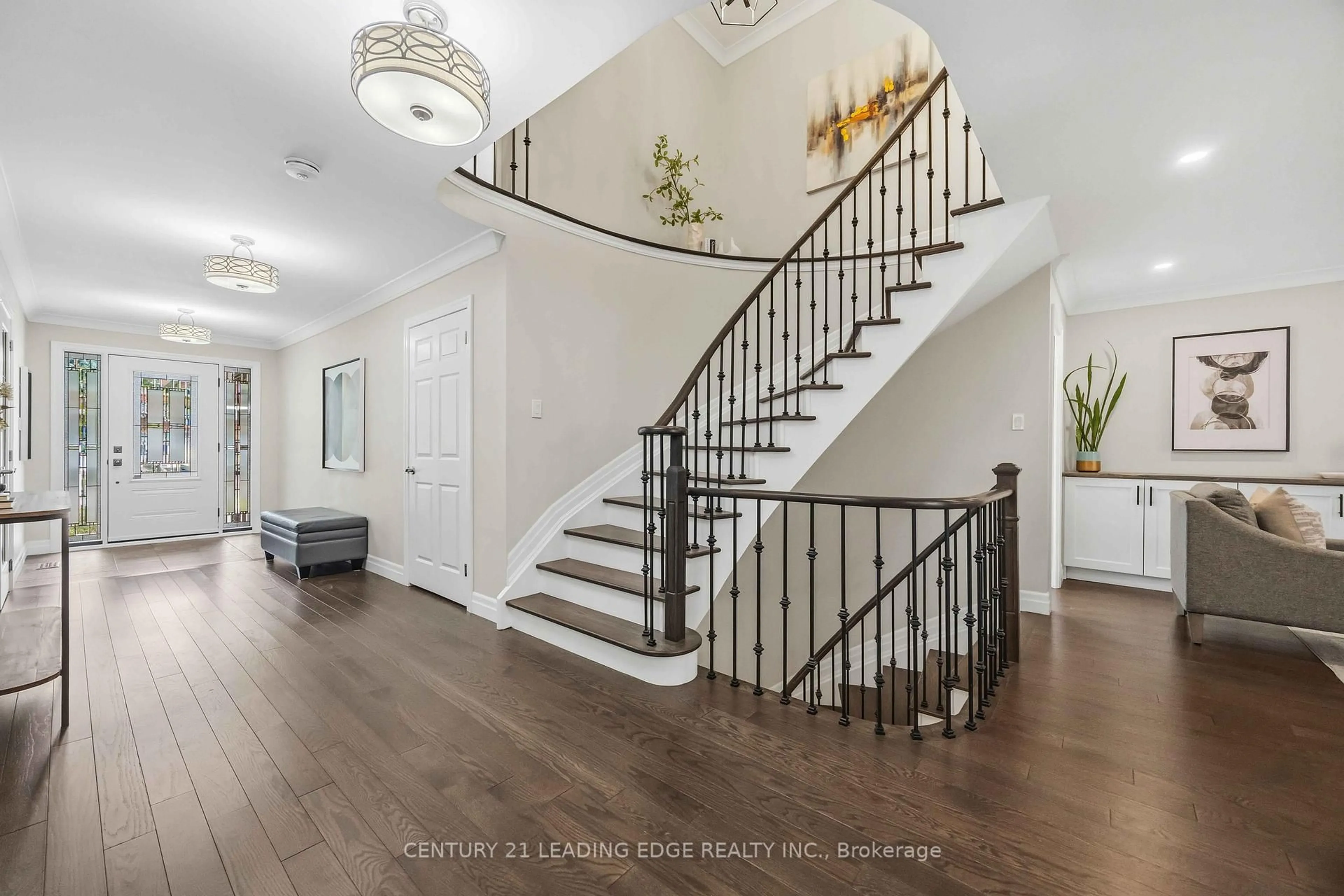Indoor entryway for 55 McCarty Cres, Markham Ontario L3P 4R5