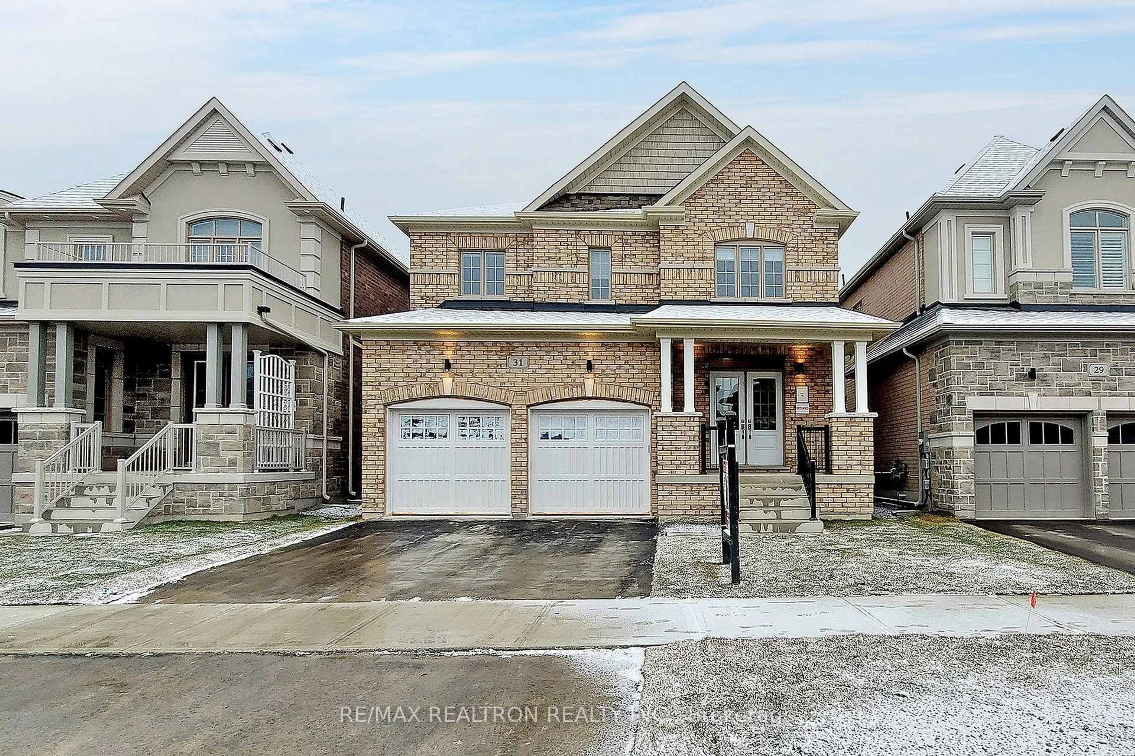 Home with brick exterior material, street for 31 Valleo St, Georgina Ontario L4P 0K1