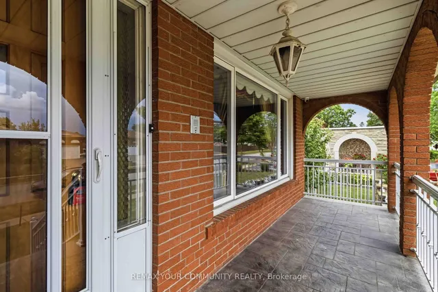17 Harris Cres, Vaughan 5