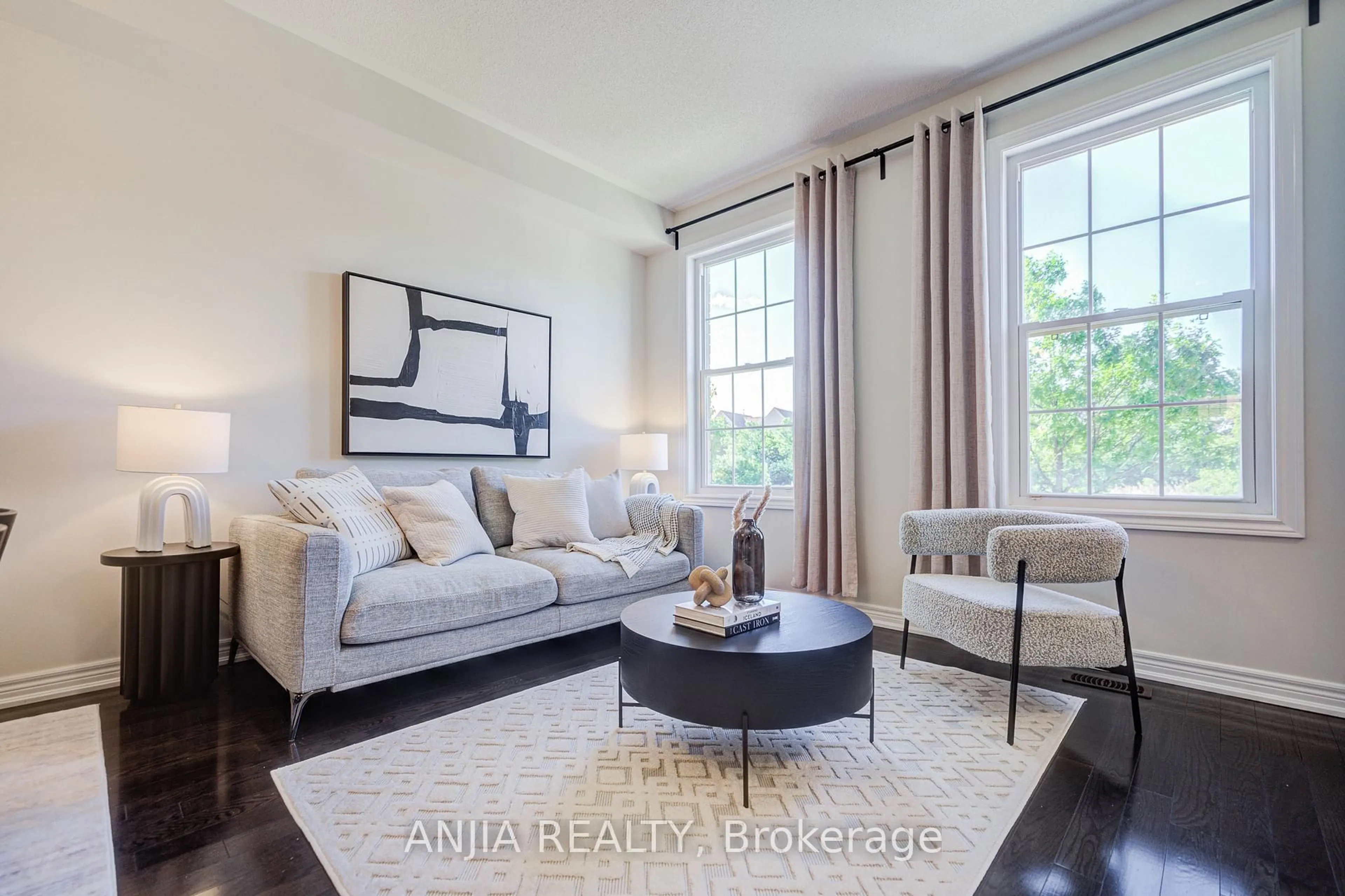 Living room with furniture, unknown for 110 Betty Roman Blvd, Markham Ontario L6C 0C8