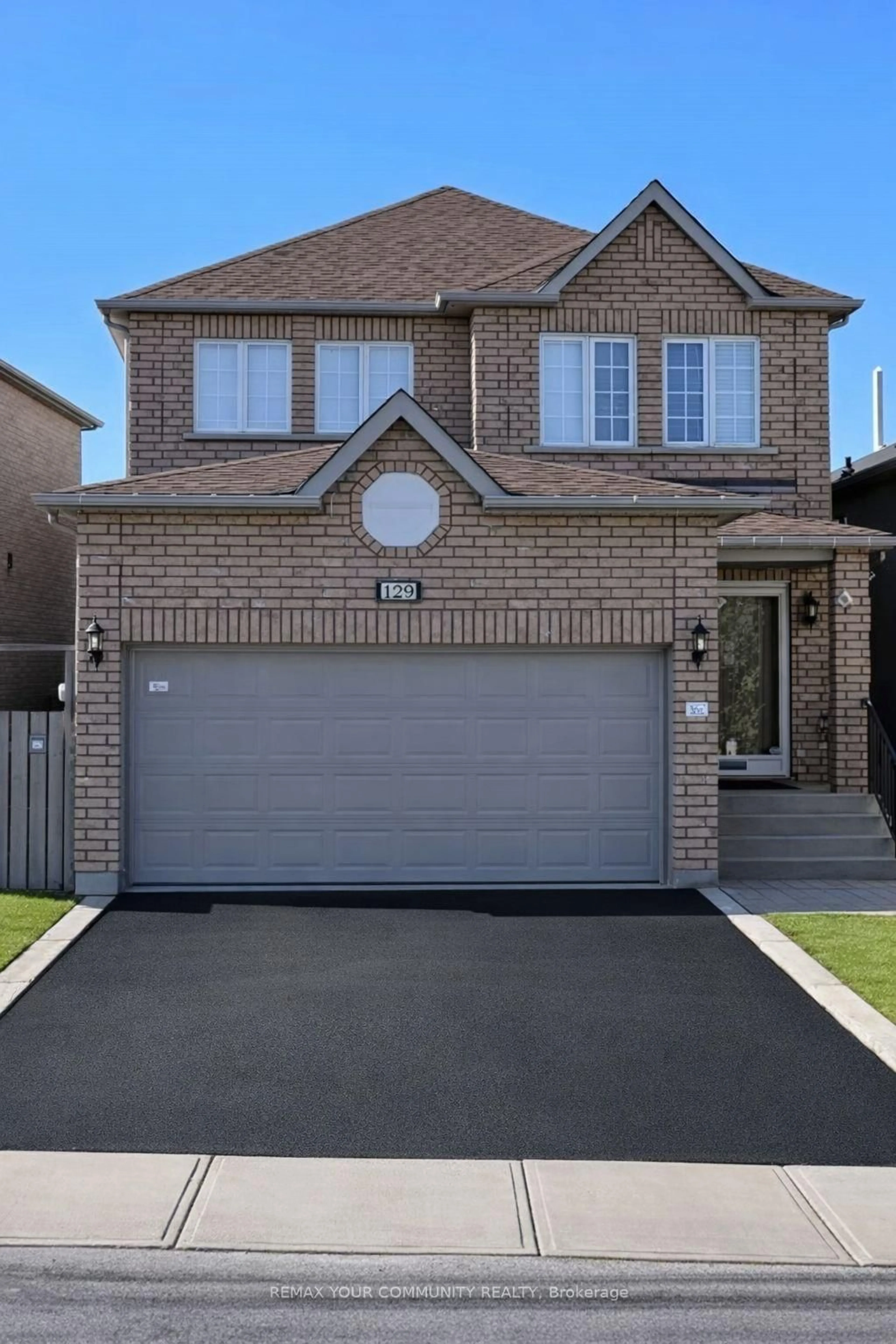 Home with brick exterior material, street for 129 Colombo Cres, Vaughan Ontario L6A 2T9