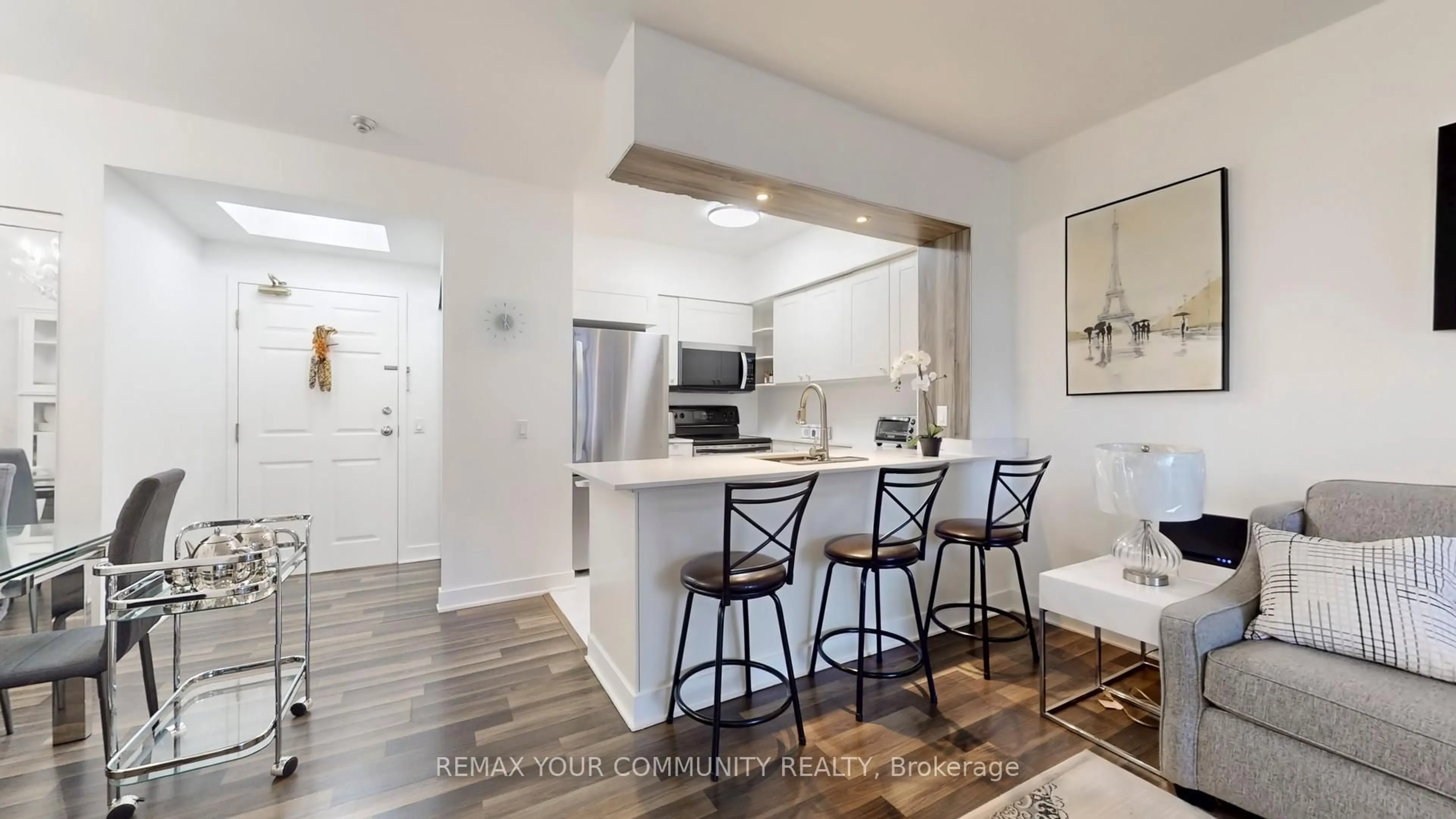 Open concept kitchen, unknown for 7398 Yonge St #111, Vaughan Ontario L4J 8J2