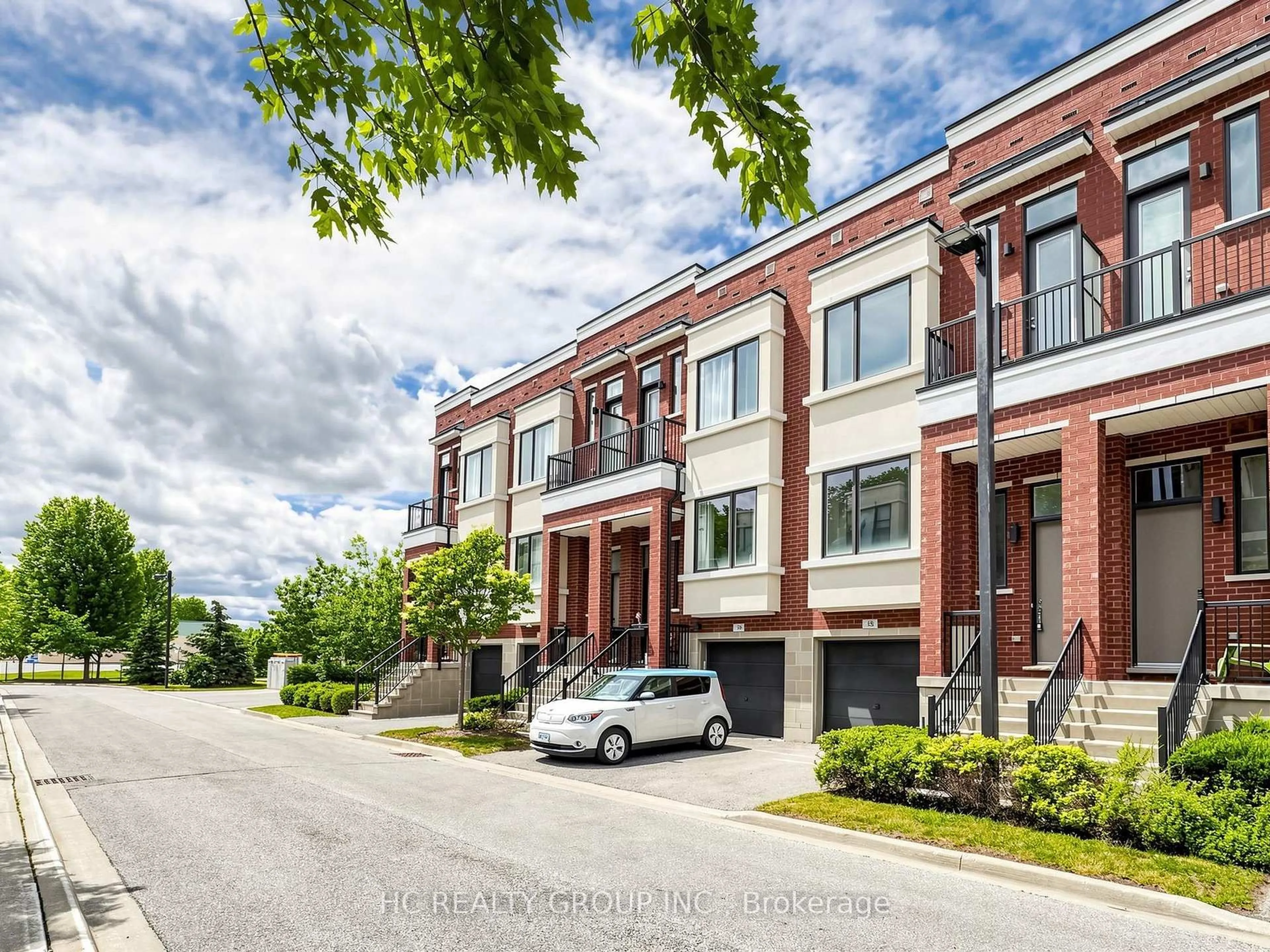 Home with brick exterior material, street for 38 Lafferty Lane, Richmond Hill Ontario L4C 0Z8
