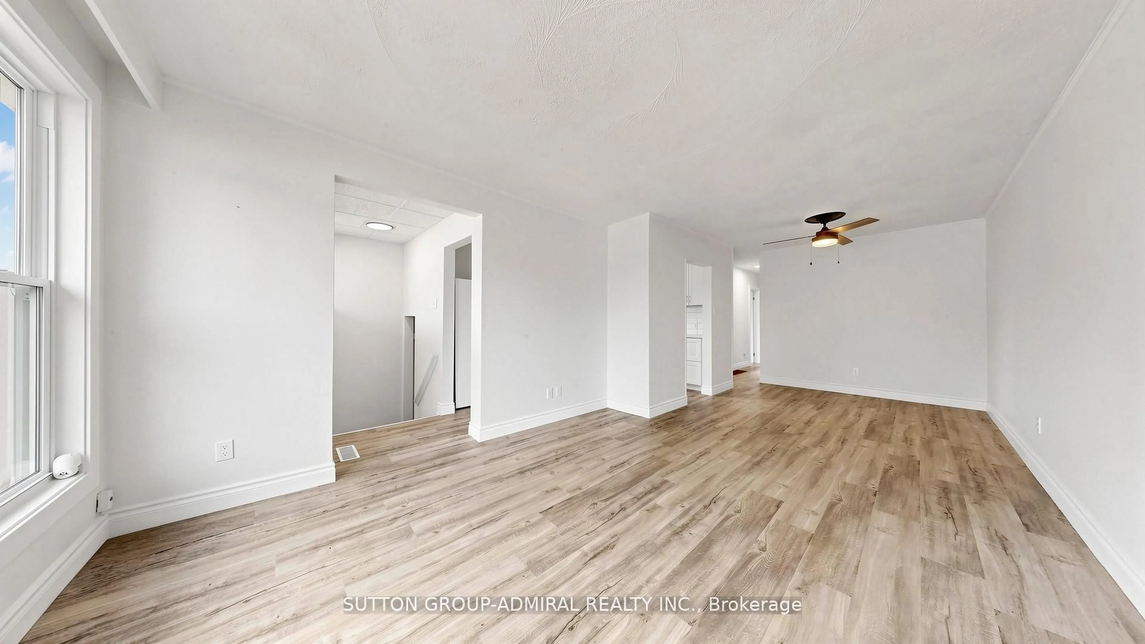 A pic of a room for 86 Newbury Dr, Newmarket Ontario L3Y 4R3