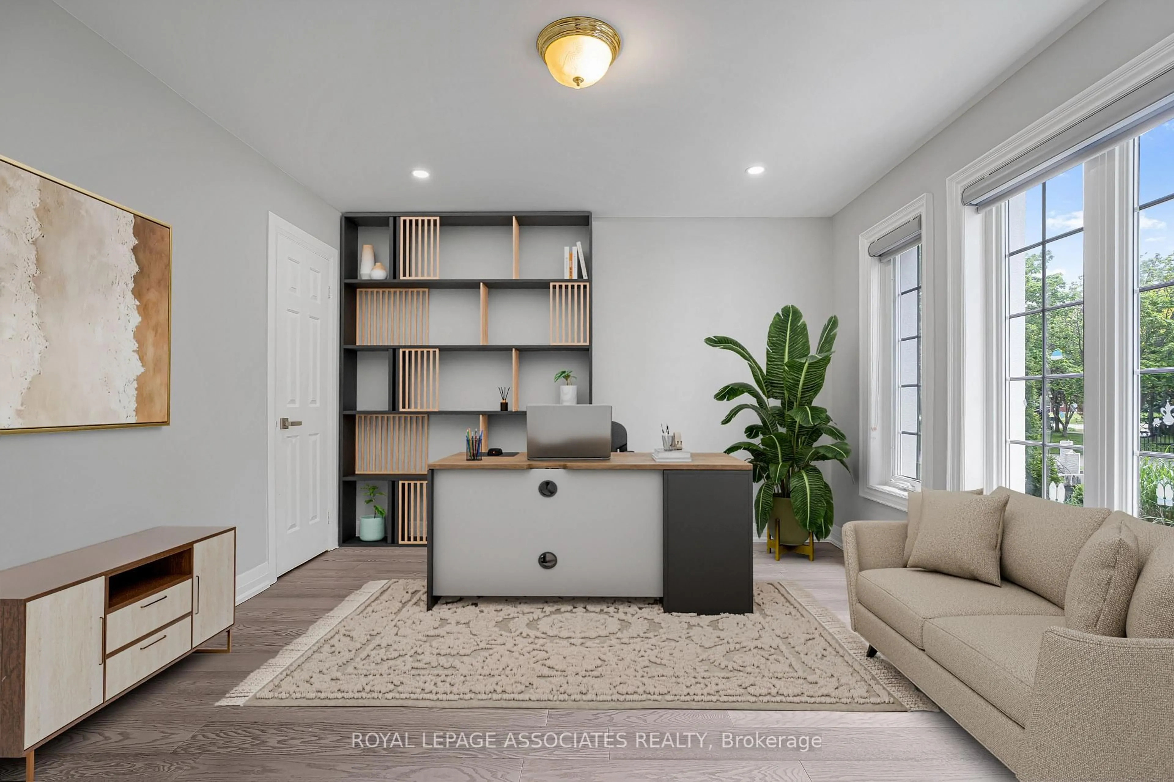 Living room with furniture, unknown for 69 Raeview Dr, Whitchurch-Stouffville Ontario L4A 3G7