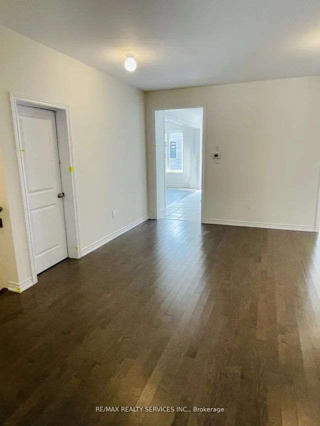 169 Wesmina Ave, Whitchurch-Stouffville 3