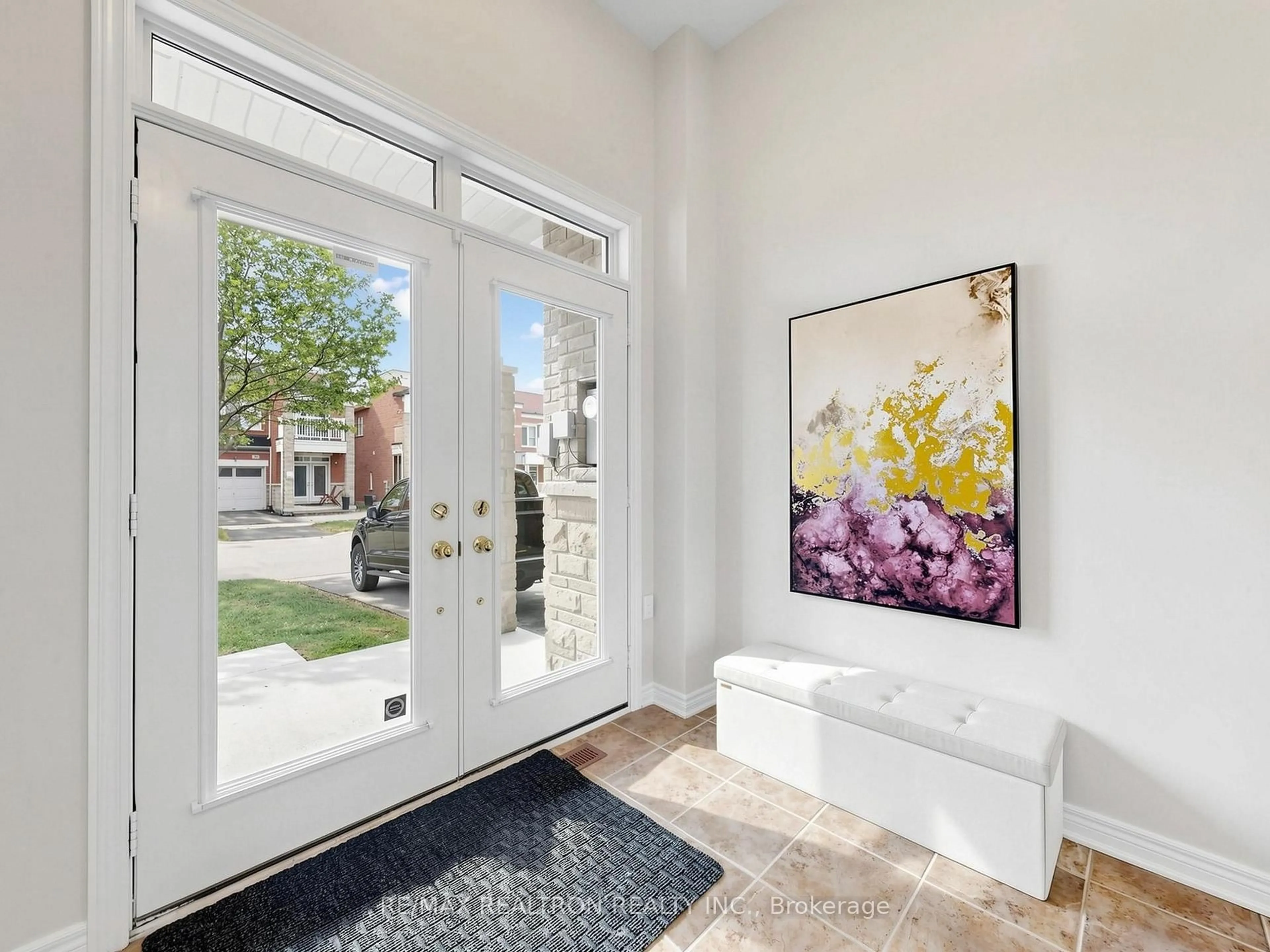 Indoor entryway for 15 Black Locust Dr, Markham Ontario L6E 0P8