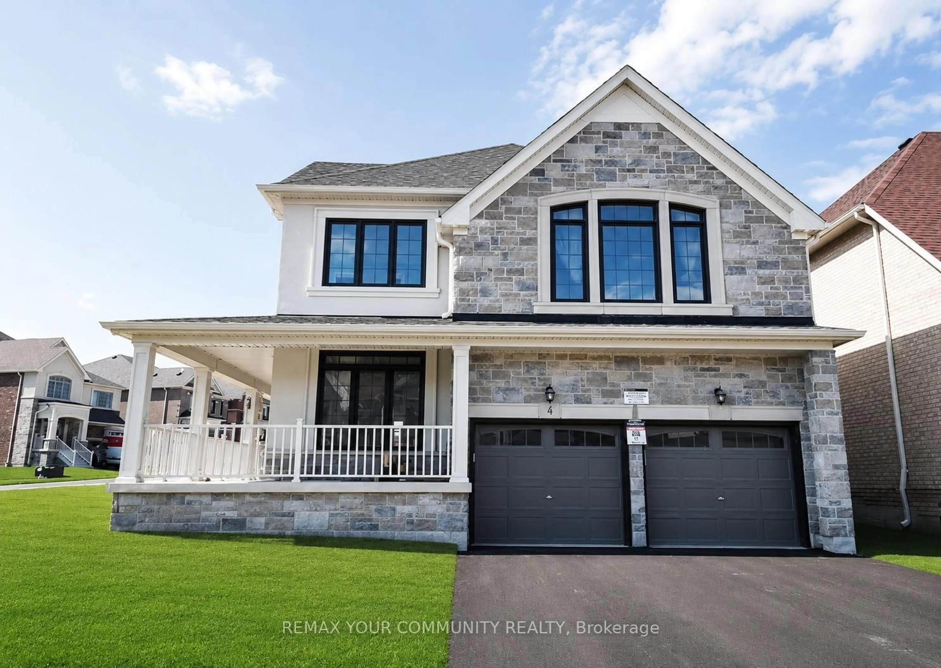Home with brick exterior material, street for 4 Beebalm Lane, East Gwillimbury Ontario L9N 0T4