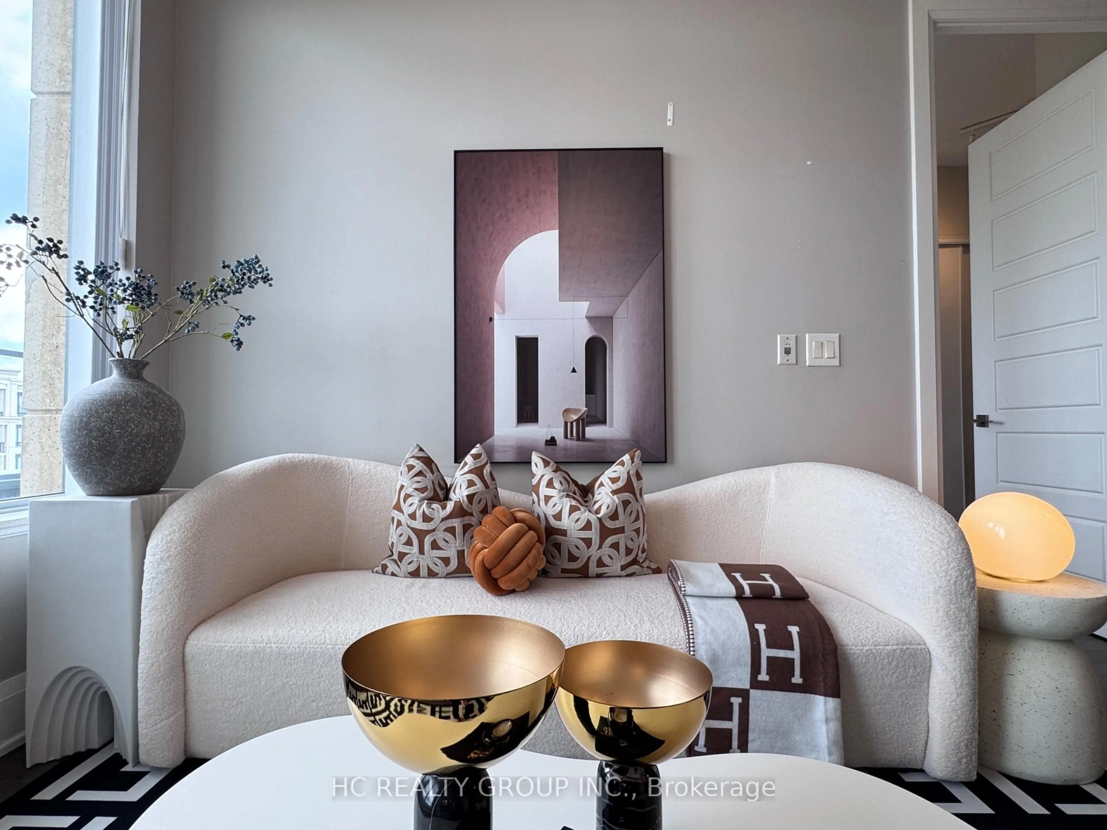 Living room with furniture, unknown for 28 uptown Dr #PH12, Markham Ontario L3R 5M8