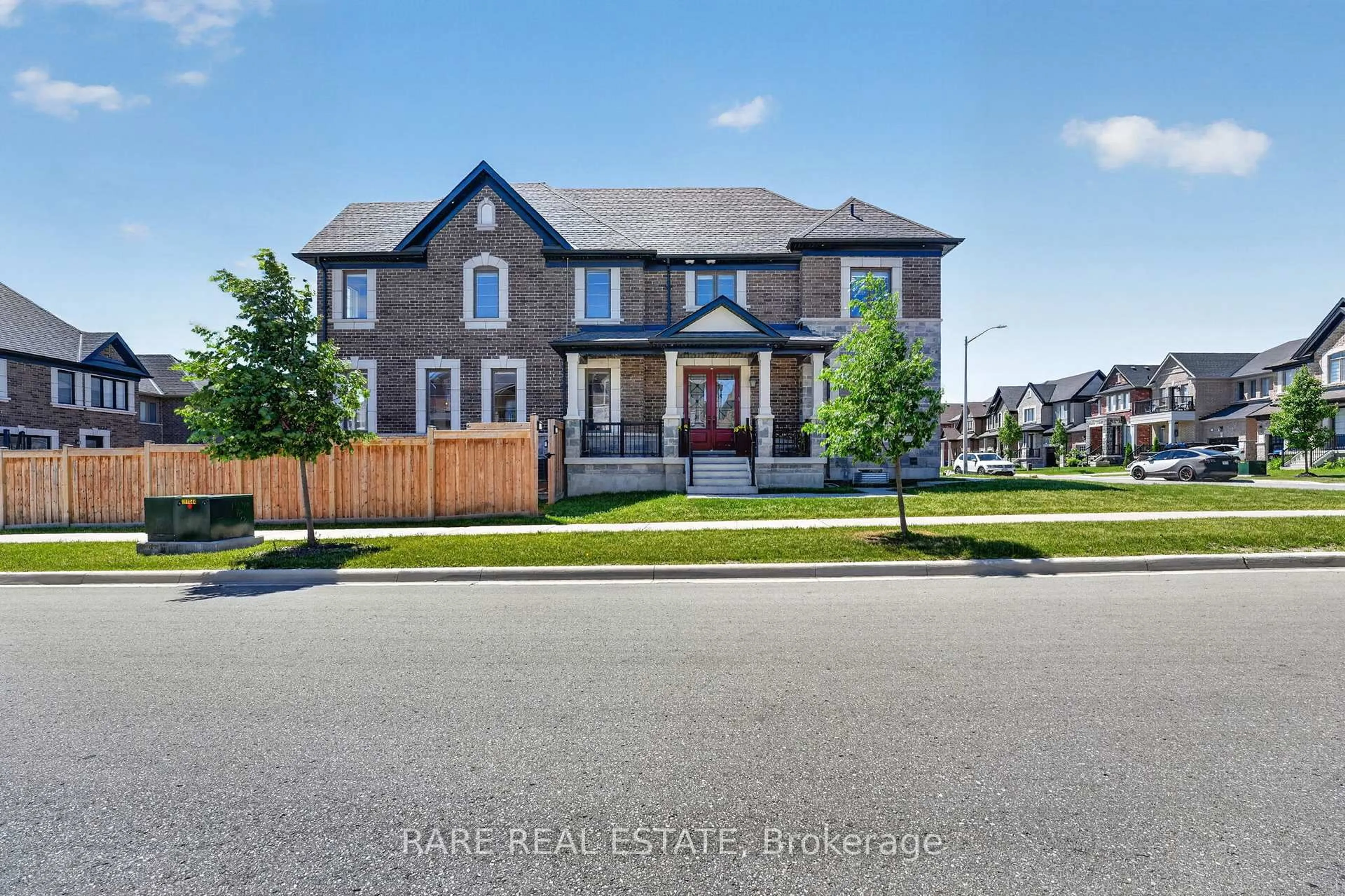 Home with brick exterior material, street for 2141 Wilson St, Innisfil Ontario L9S 0N8