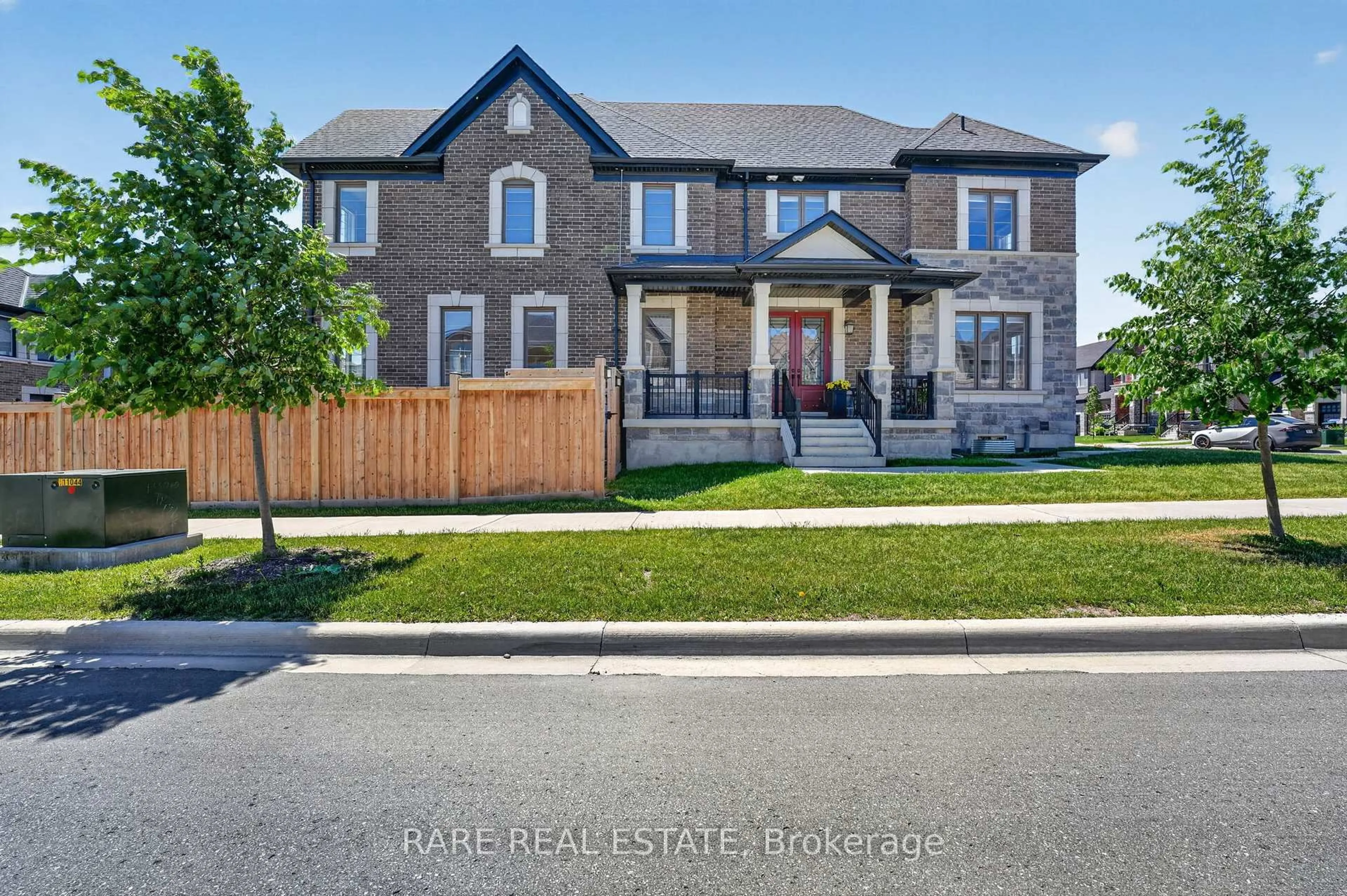 Home with brick exterior material, street for 2141 Wilson St, Innisfil Ontario L9S 0N8