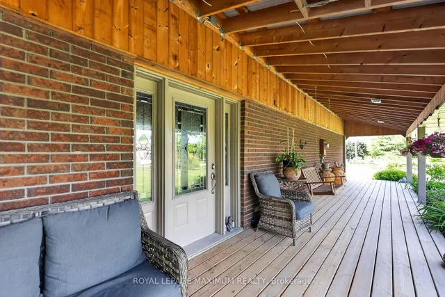 4372 Train St, New Tecumseth 2