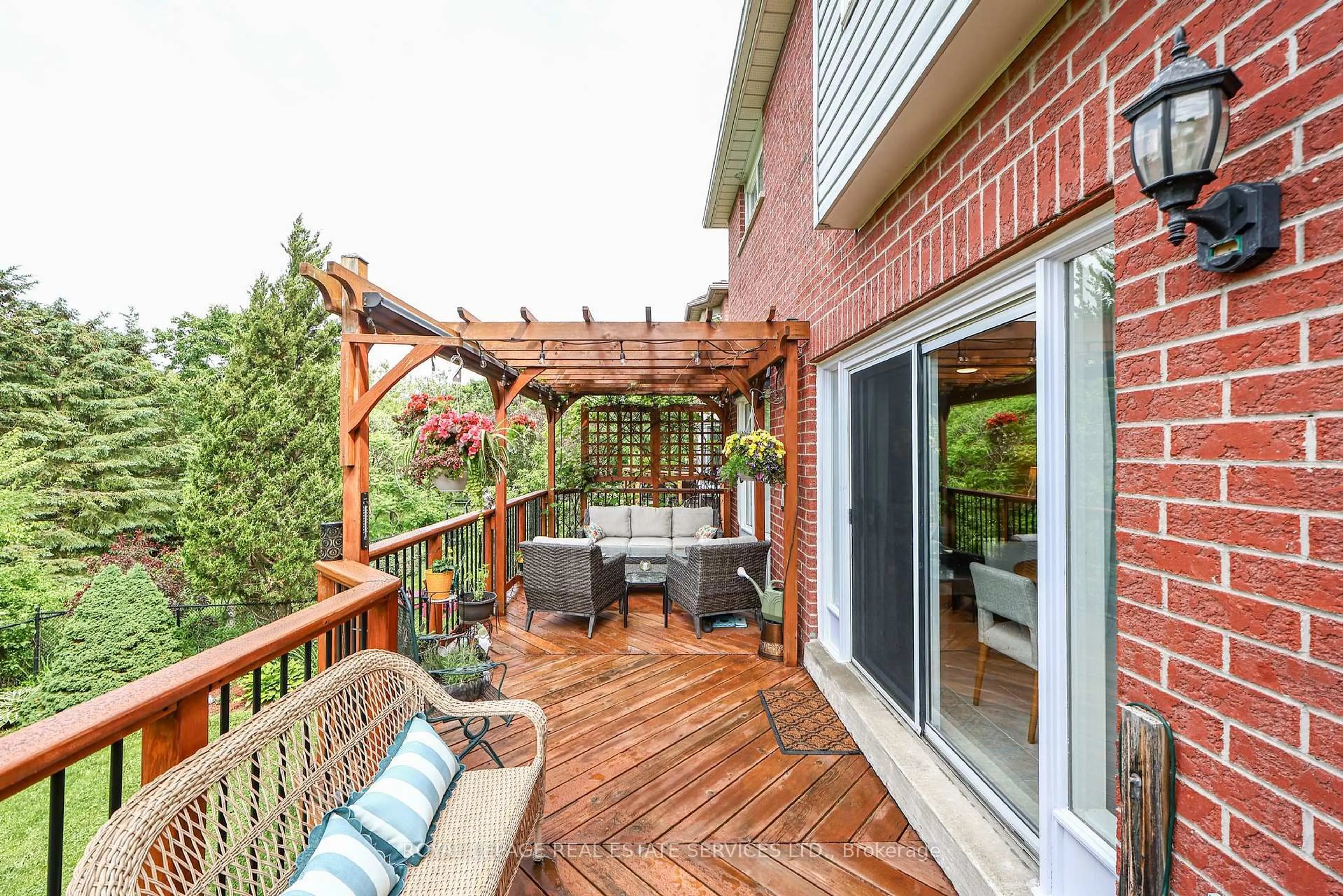 Patio, water/lake/river/ocean view for 10 Sandway Cres, Vaughan Ontario L6A 2M1