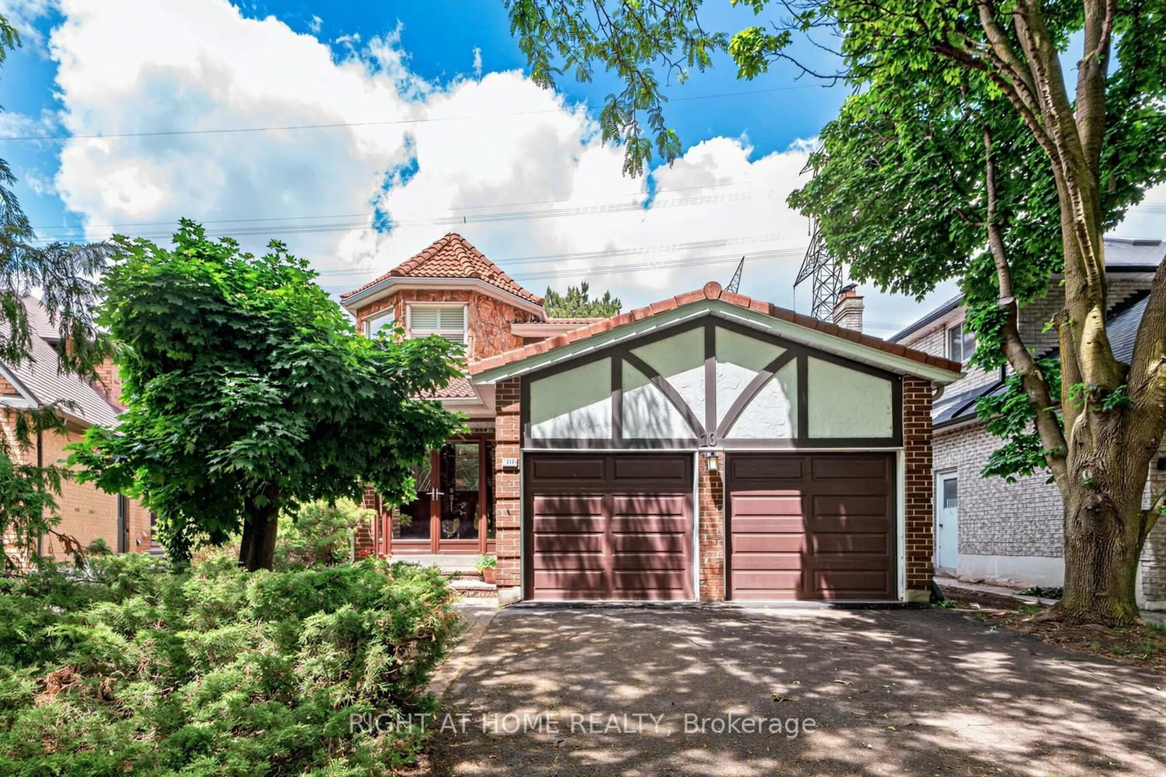 Home with brick exterior material, street for 10 Parklawn Cres, Markham Ontario L3T 6X1