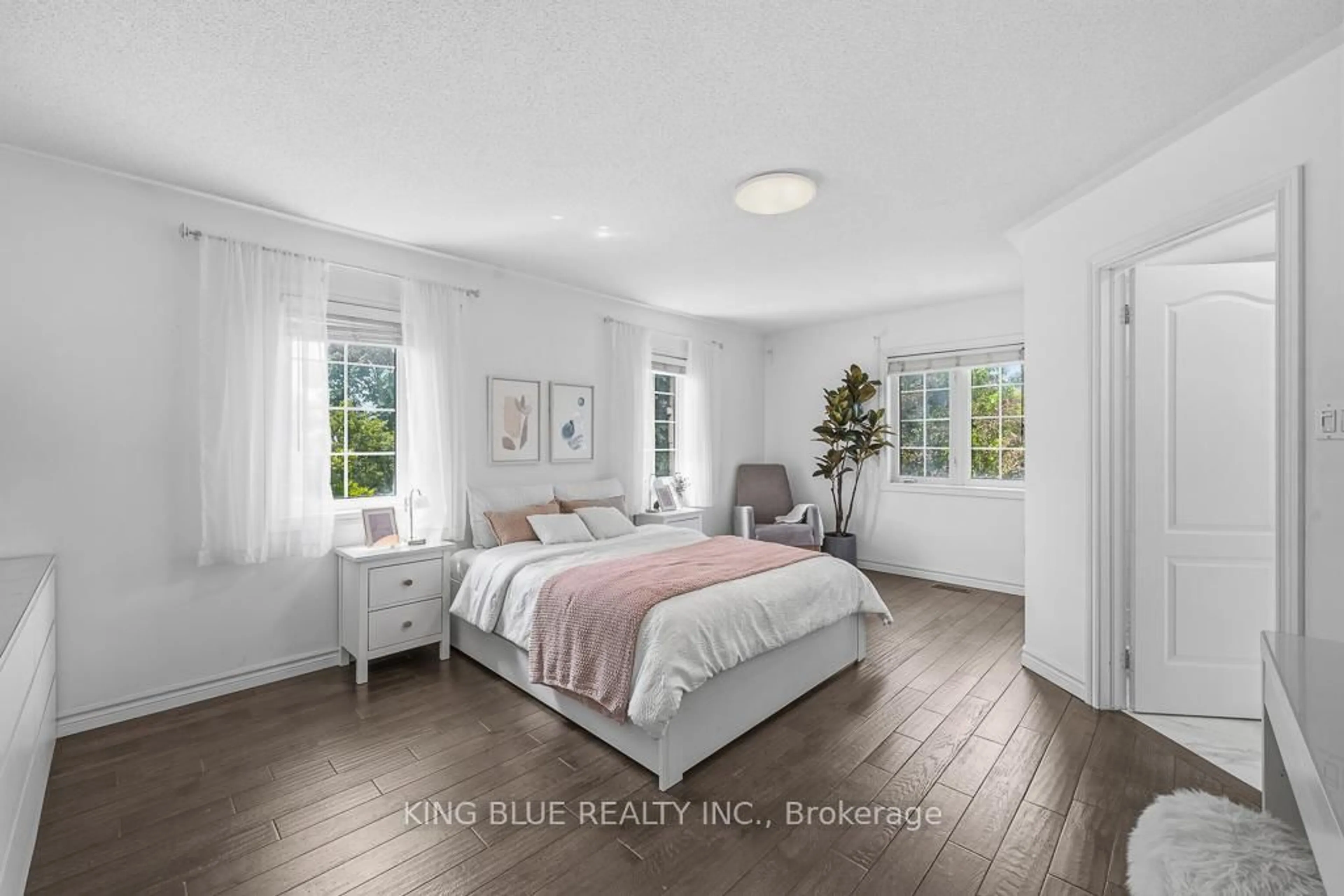 Bedroom with bed, unknown for 26 Lander Cres, Vaughan Ontario L4J 8V2