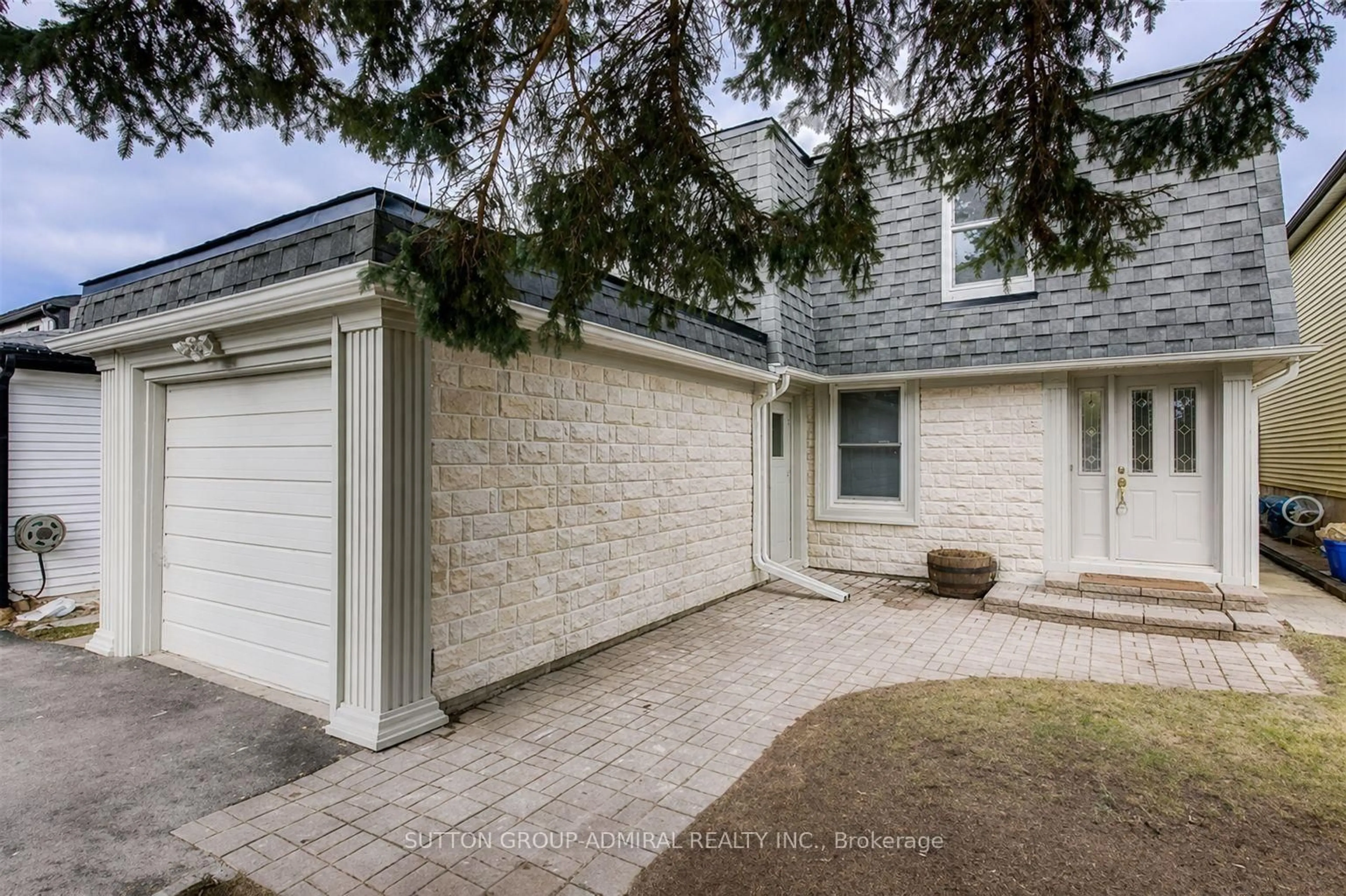 Unknown for 34 Kitsilano Cres, Richmond Hill Ontario L4C 5A5