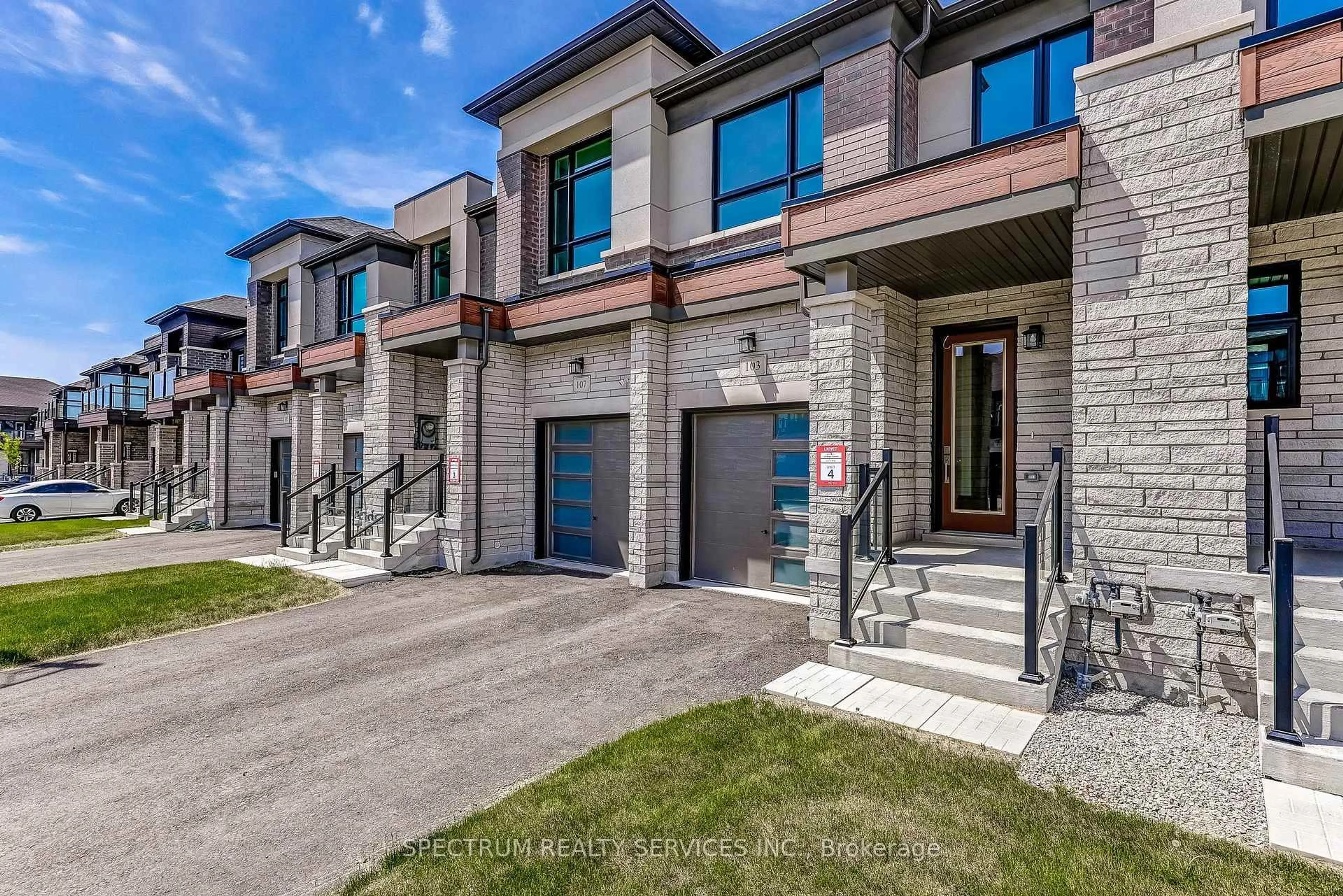 Home with brick exterior material, street for 103 Adario Cres, Vaughan Ontario L3L 0G3