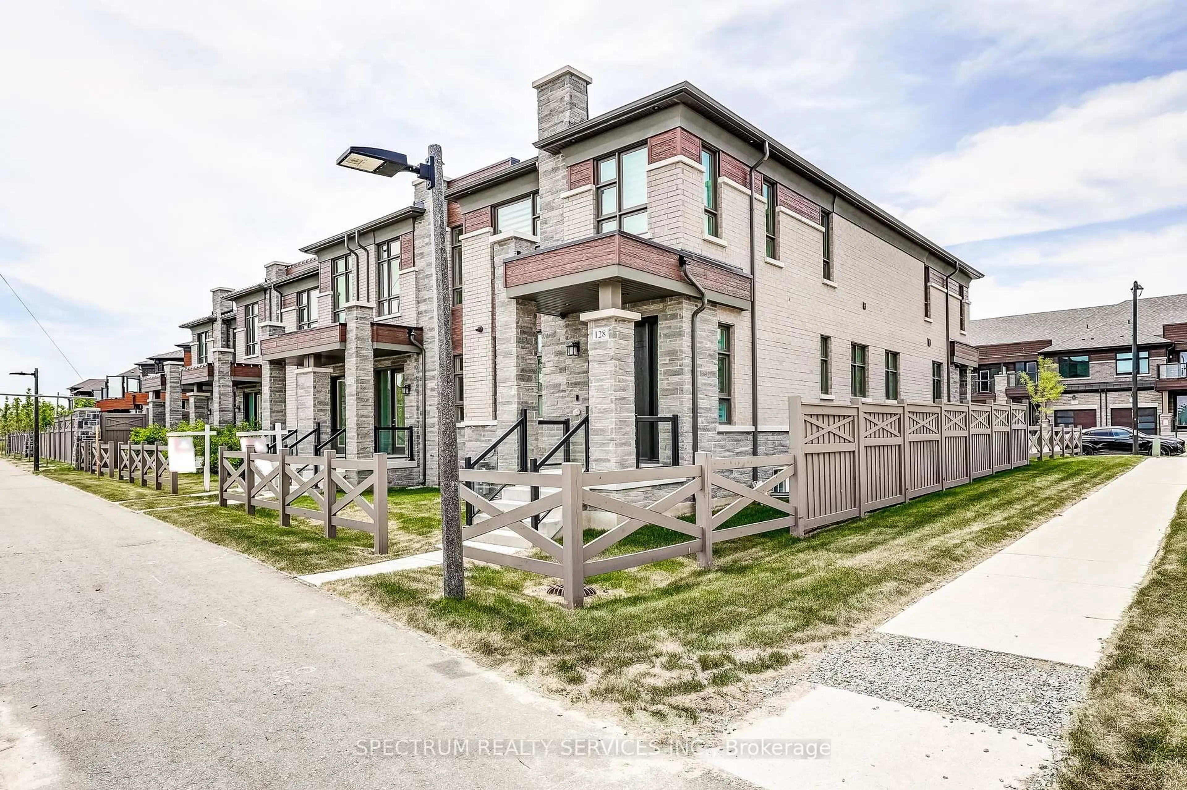 Home with brick exterior material, street for 132 Adario Cres, Vaughan Ontario L4H 4P7