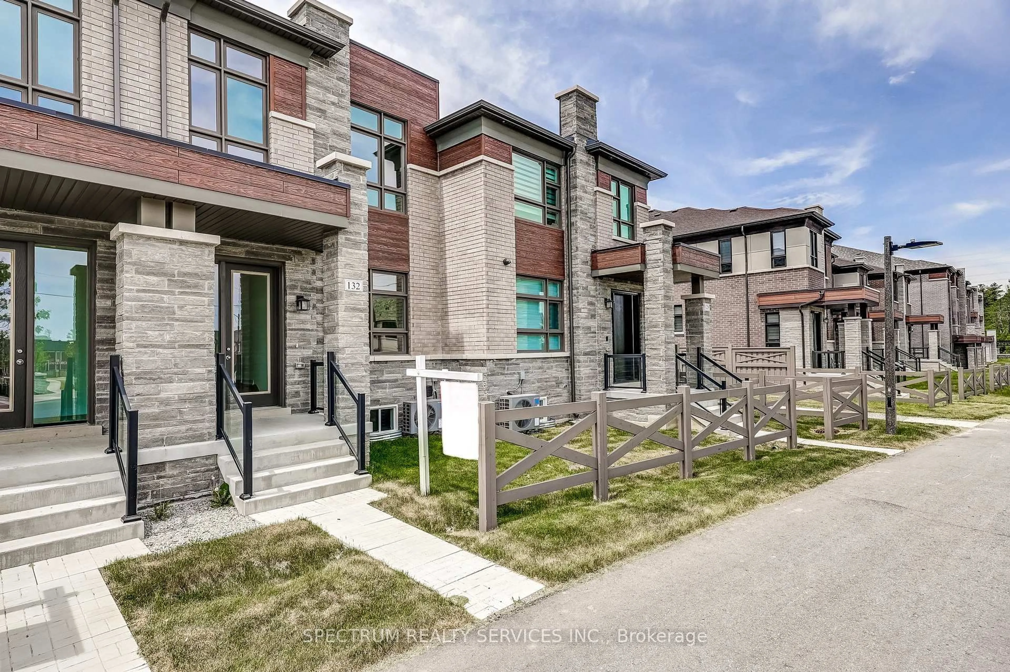 Home with brick exterior material, street for 132 Adario Cres, Vaughan Ontario L4H 4P7