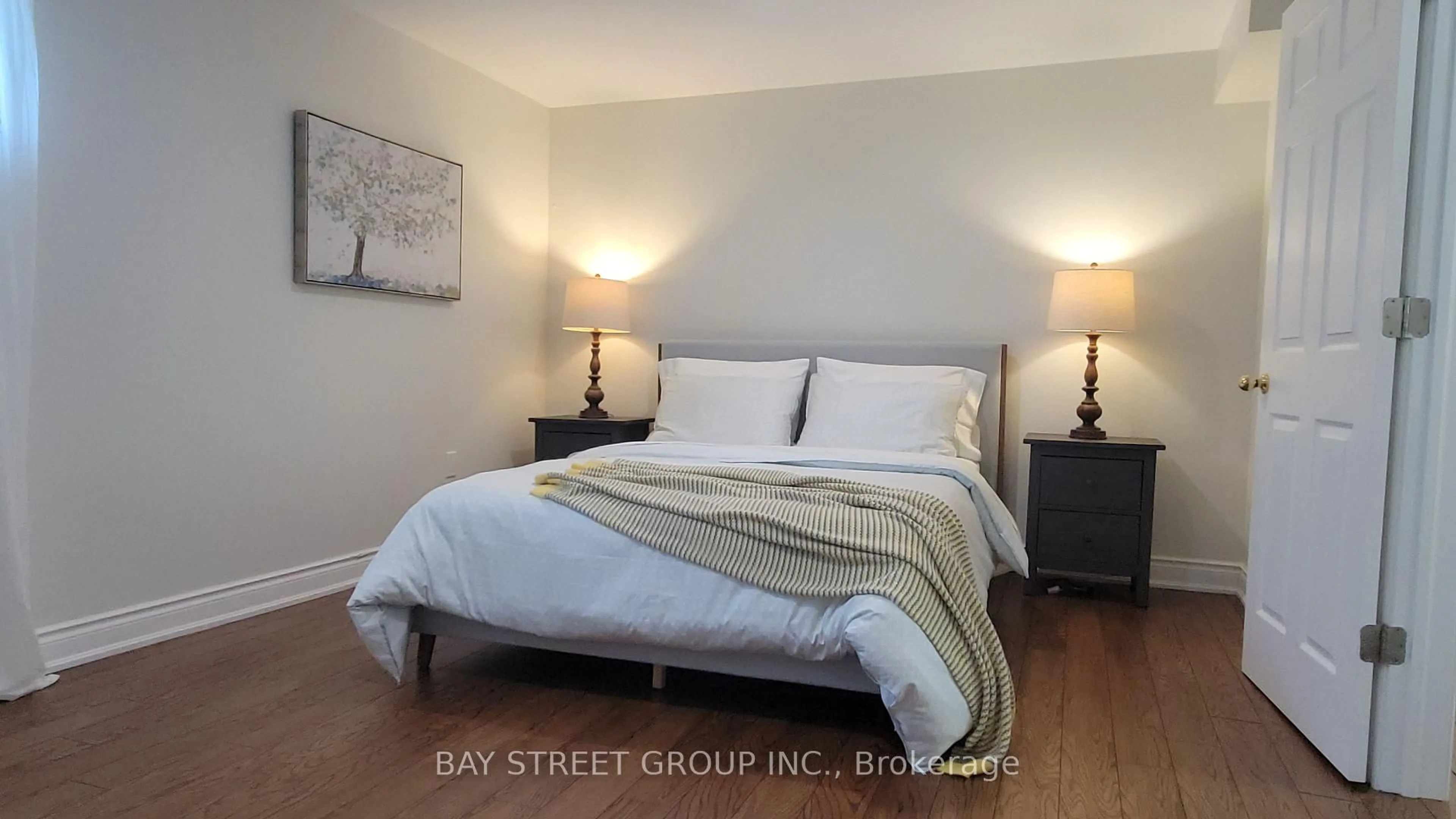 Bedroom with bed, unknown for 722A Lake Dr, Georgina Ontario L4P 1V1