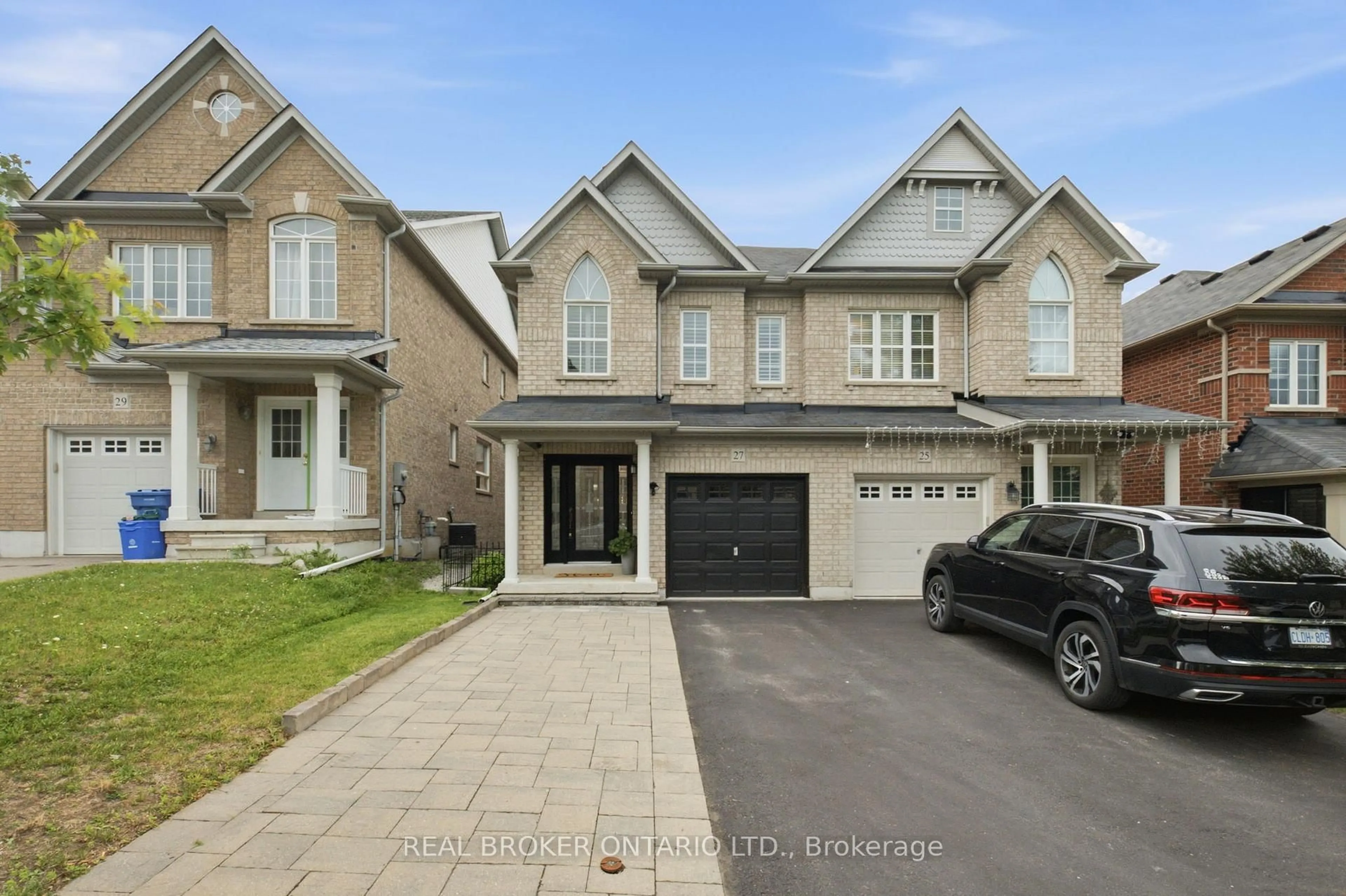Unknown for 27 Harvest Hills Blvd, East Gwillimbury Ontario L9N 0A6