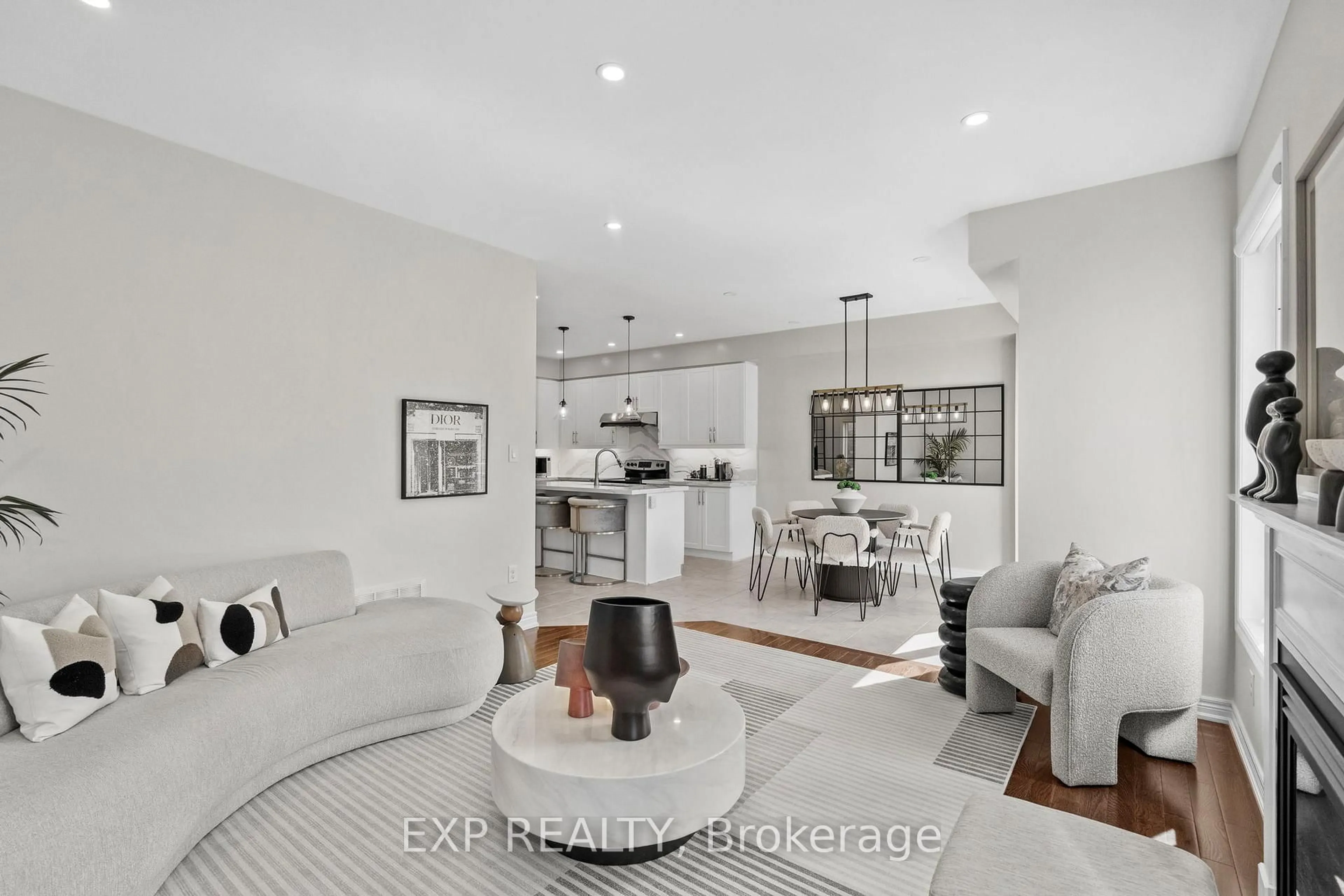 Open concept kitchen, unknown for 73 Riding Mountain Dr, Richmond Hill Ontario L4E 0V3