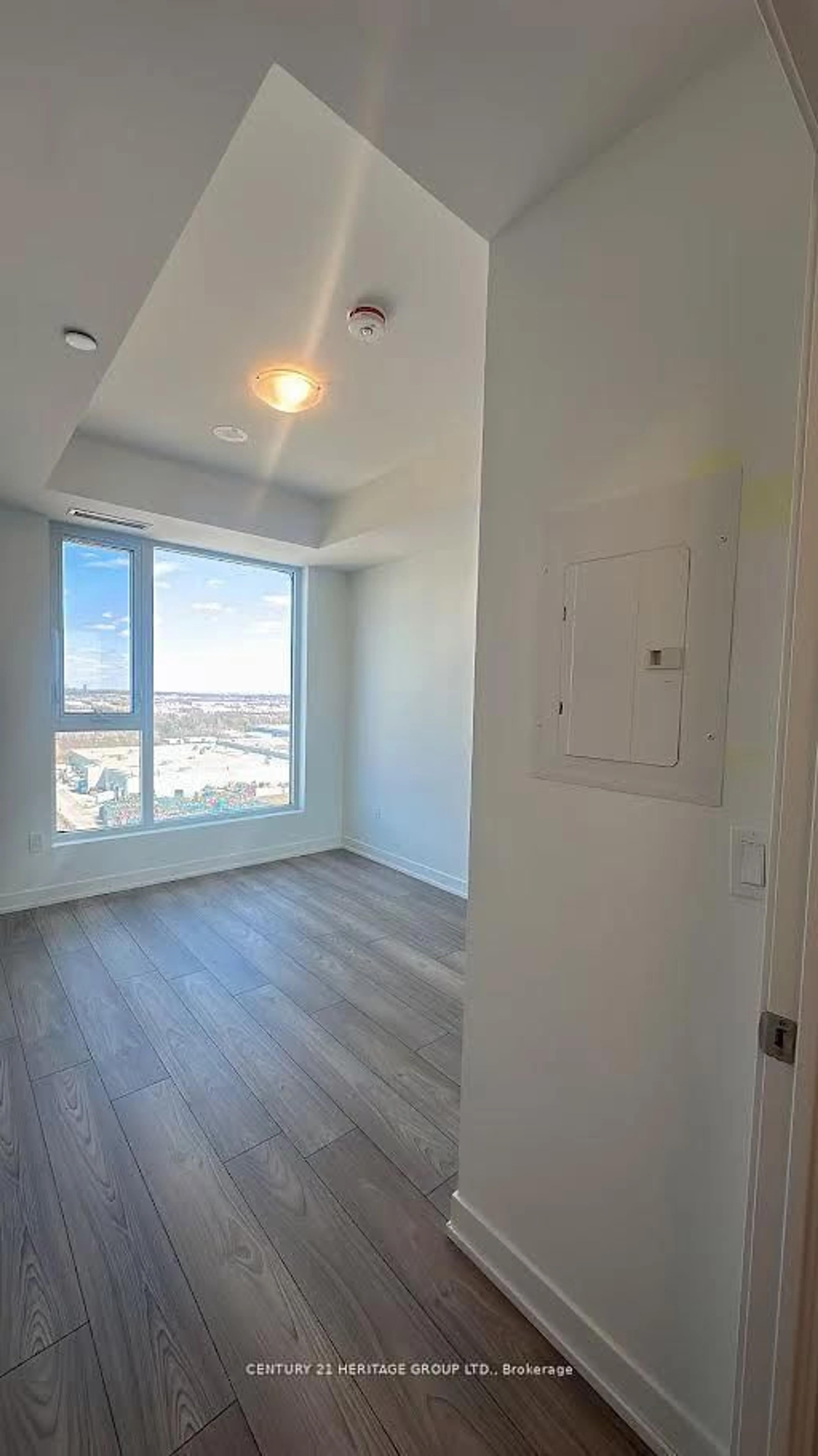 A pic of a room for 474 Caldari Rd #1308, Vaughan Ontario L4K 0R5