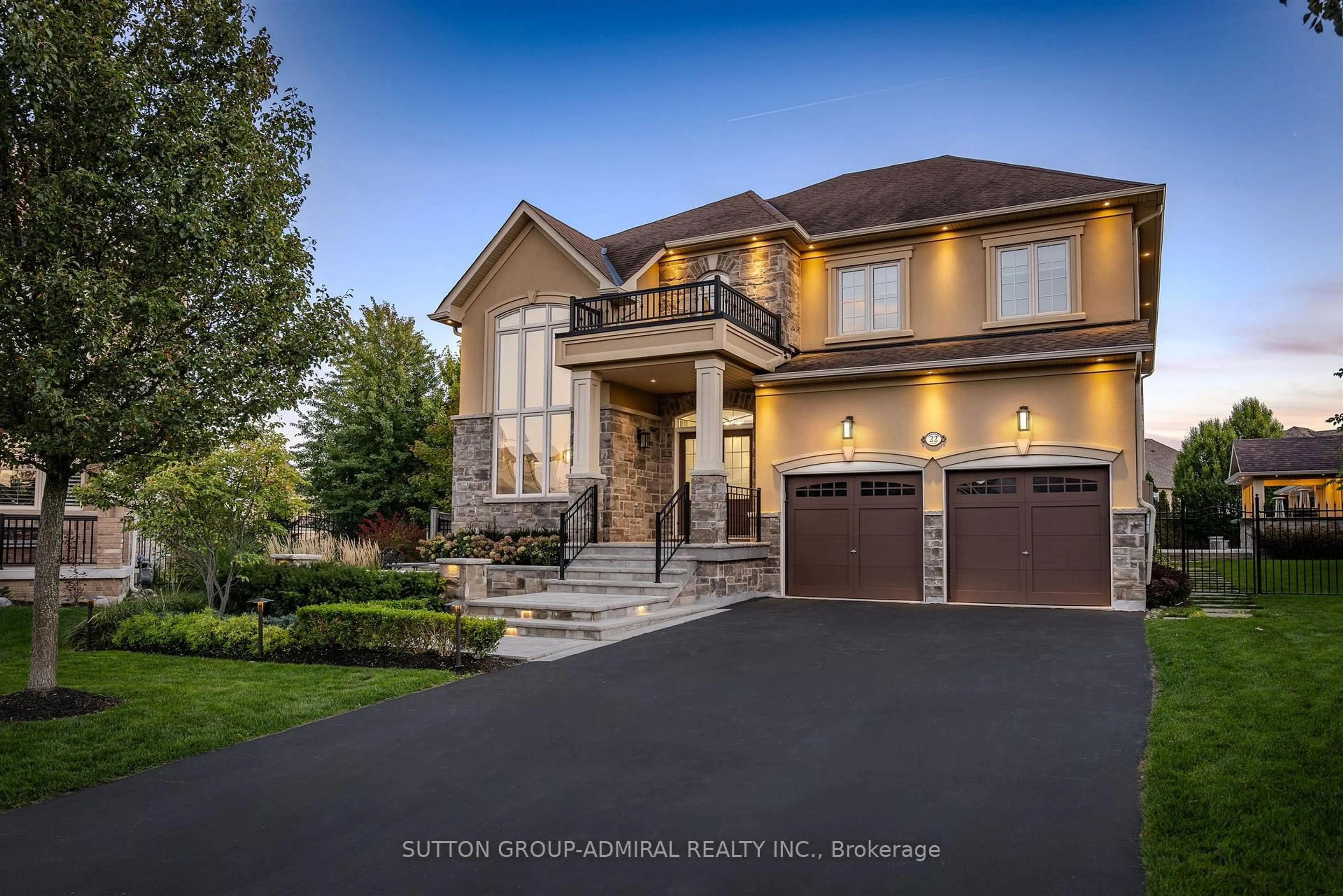 Home with brick exterior material, unknown for 22 James Bowman Crt, King Ontario L7B 0A2