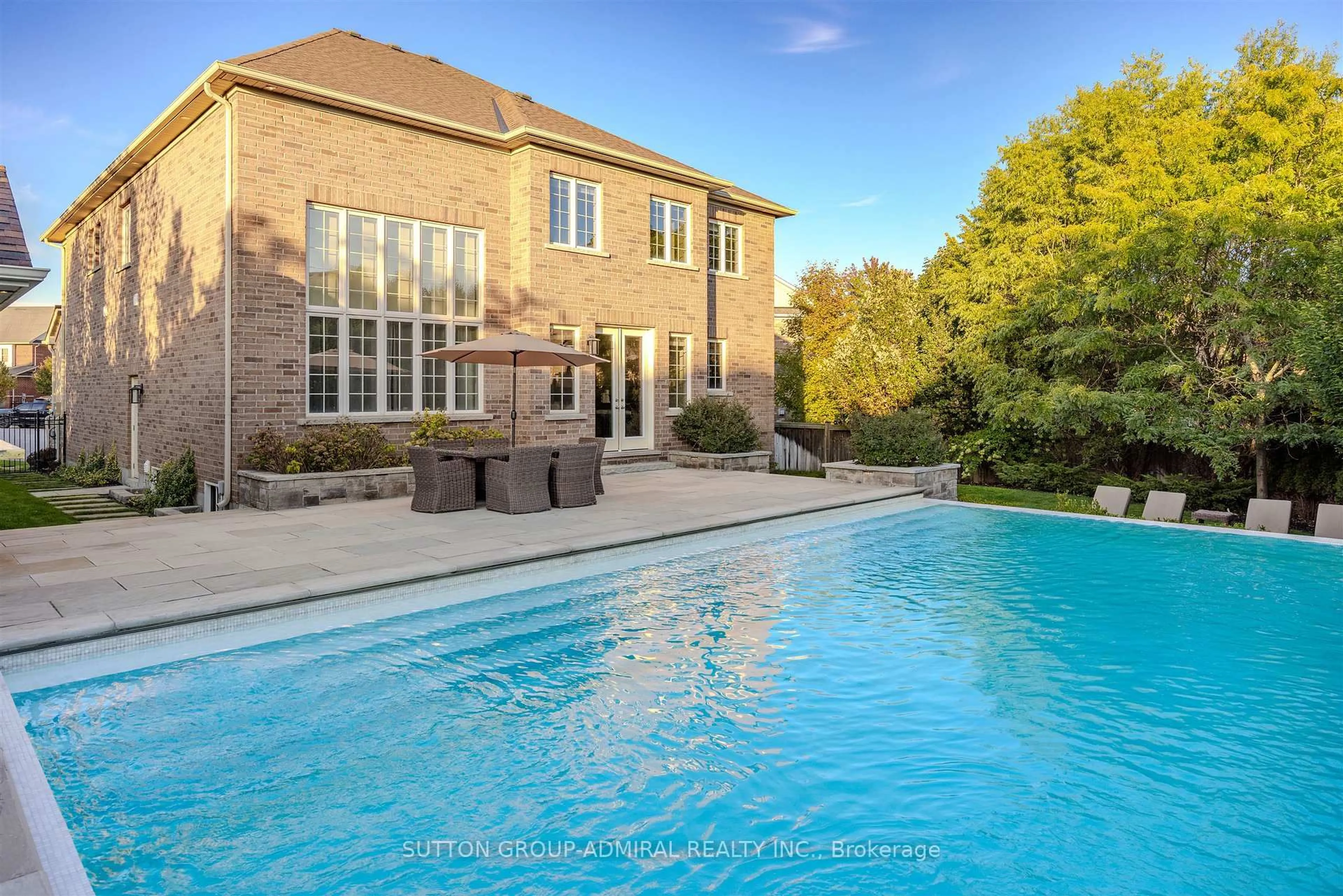 Pool for 22 James Bowman Crt, King Ontario L7B 0A2