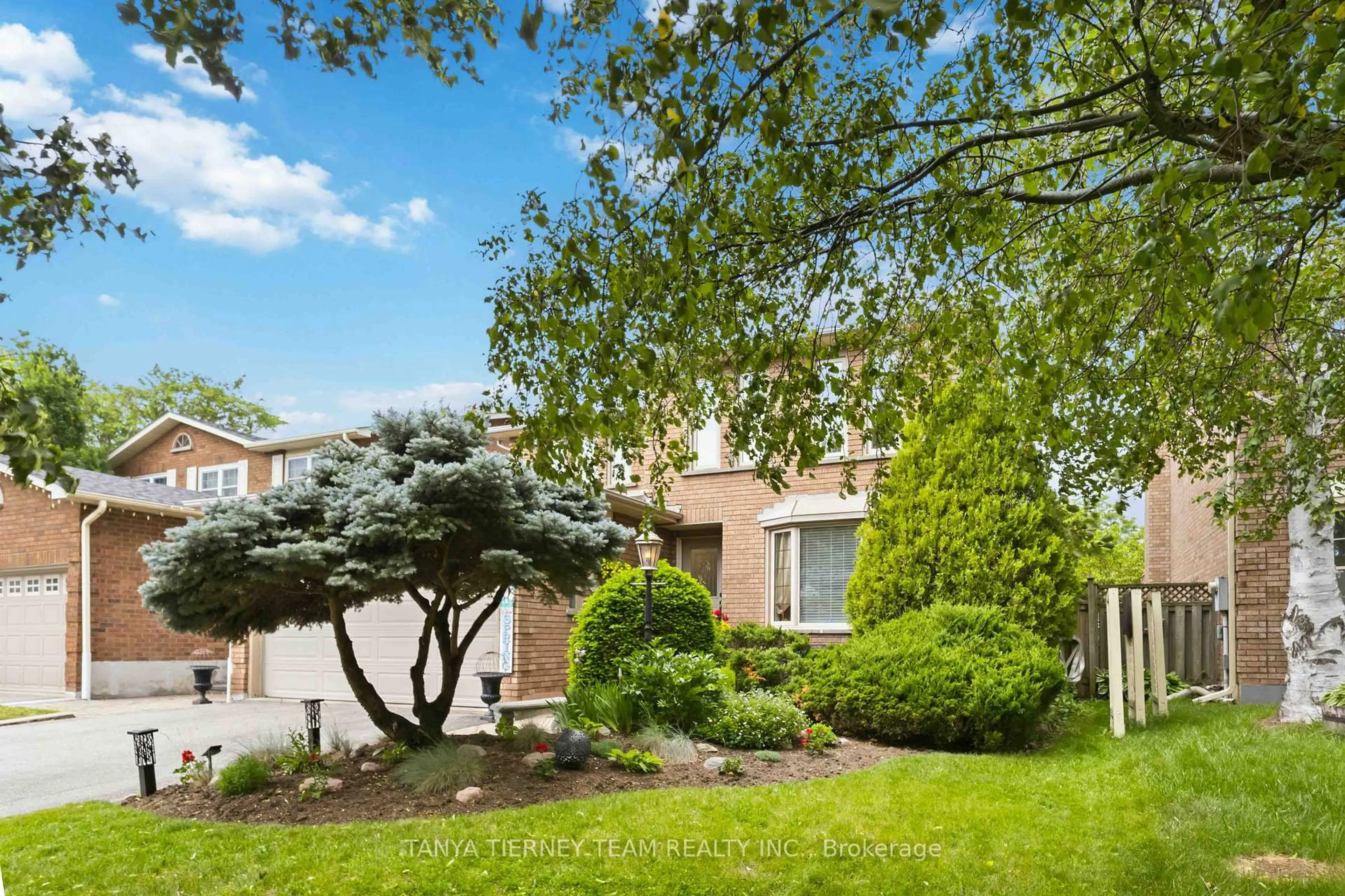 Unknown for 60 Cairns Dr, Markham Ontario L3P 6J2