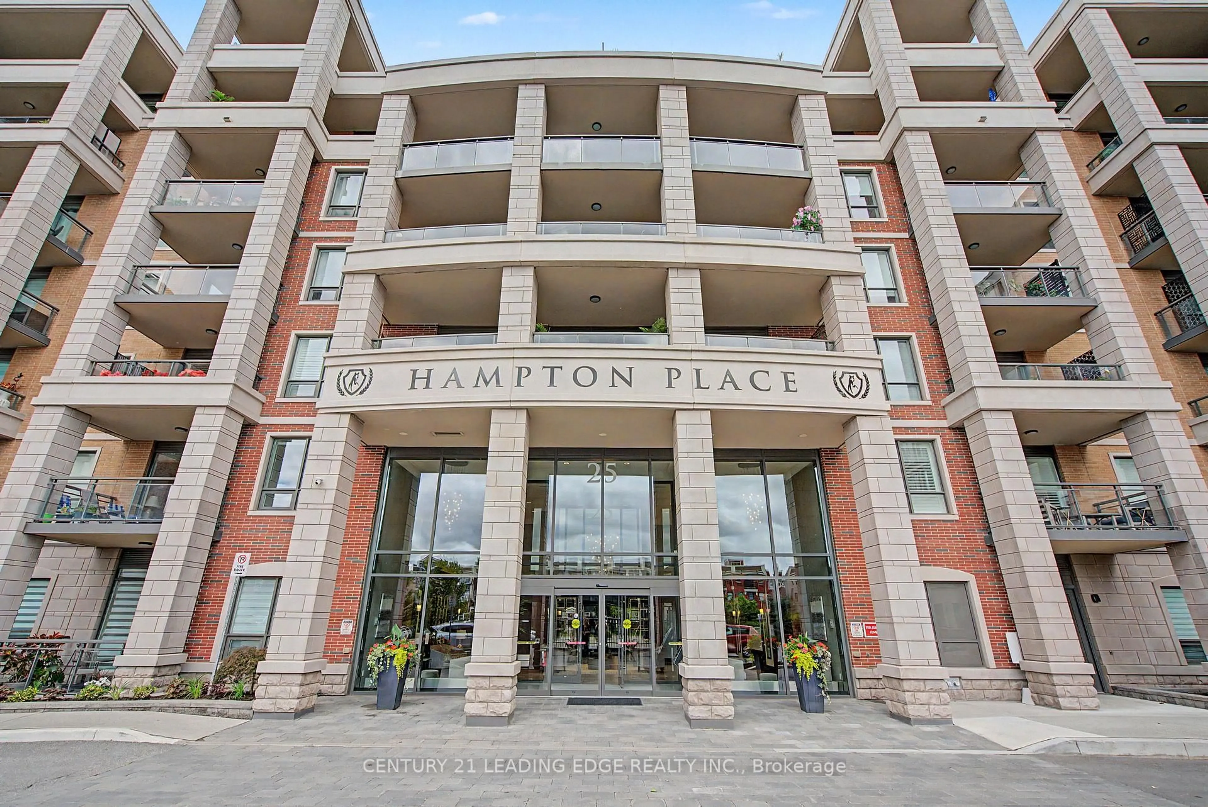 Unknown for 25 Baker Hill Blvd #312, Whitchurch-Stouffville Ontario L4A 1P8