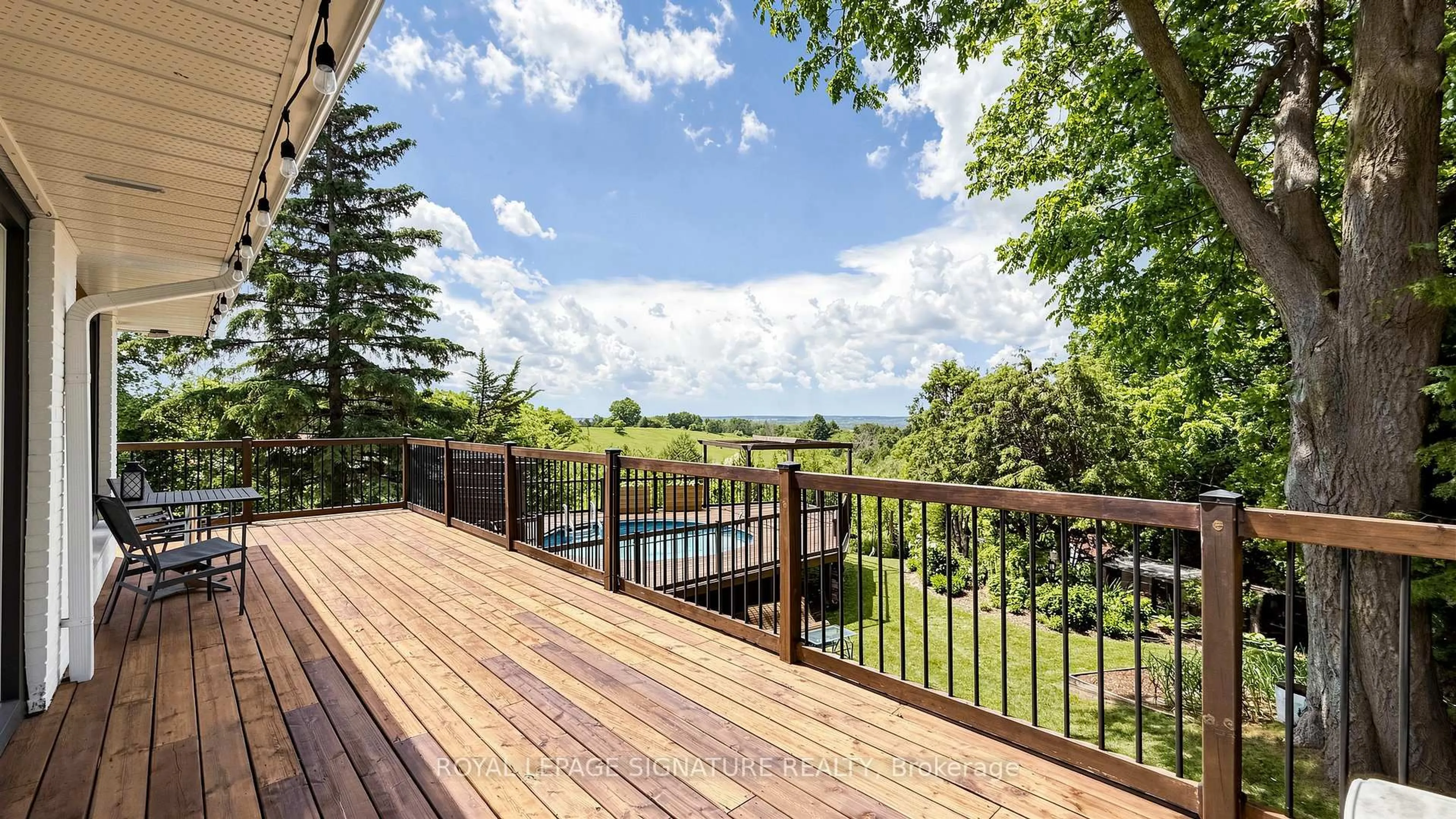 Patio, water/lake/river/ocean view for 54 Milne Lane, East Gwillimbury Ontario L0G 1R0