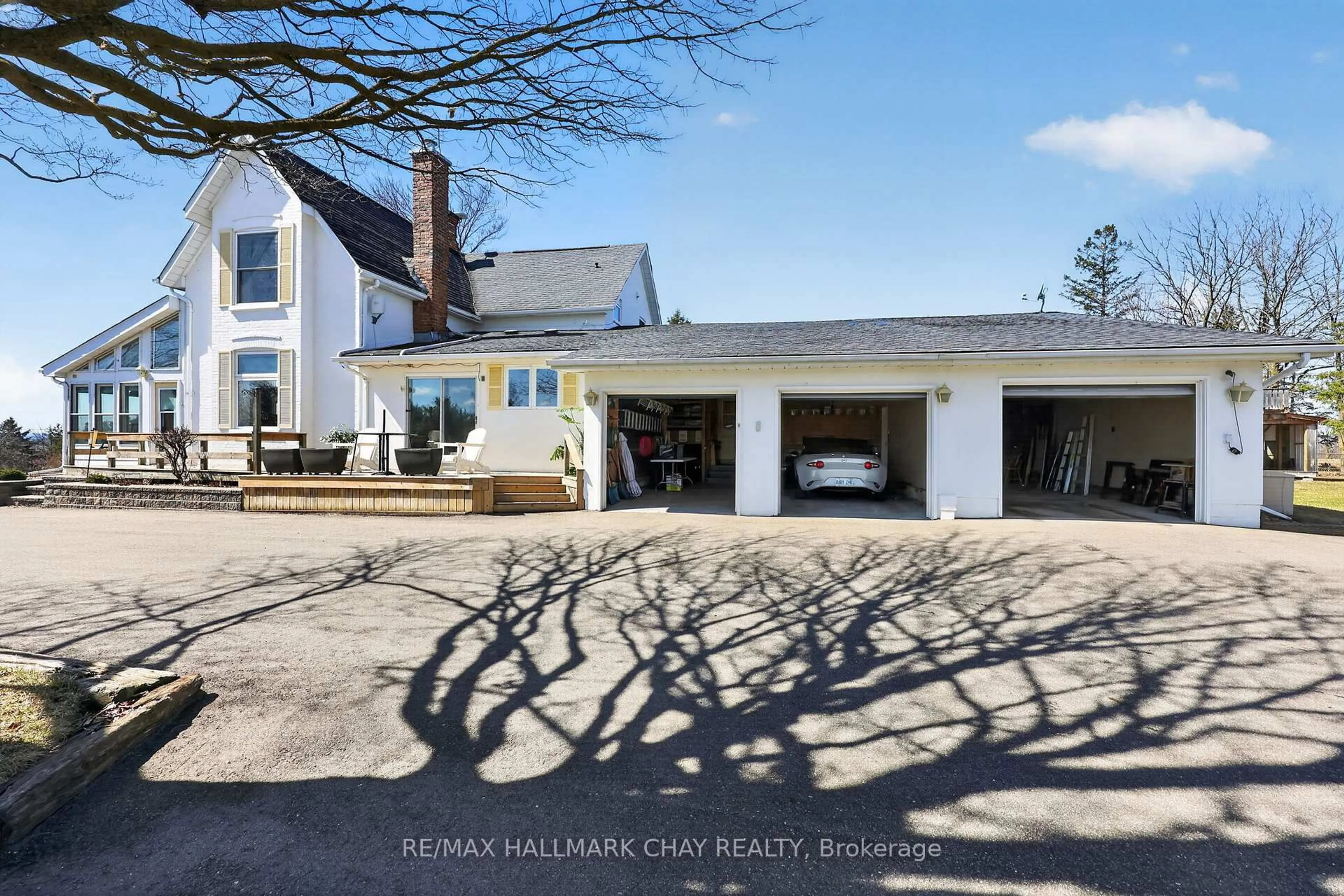 A pic from outside/outdoor area/front of a property/back of a property/a pic from drone, building for 7688 Sideroad 5, Adjala-Tosorontio Ontario L9R 1V3