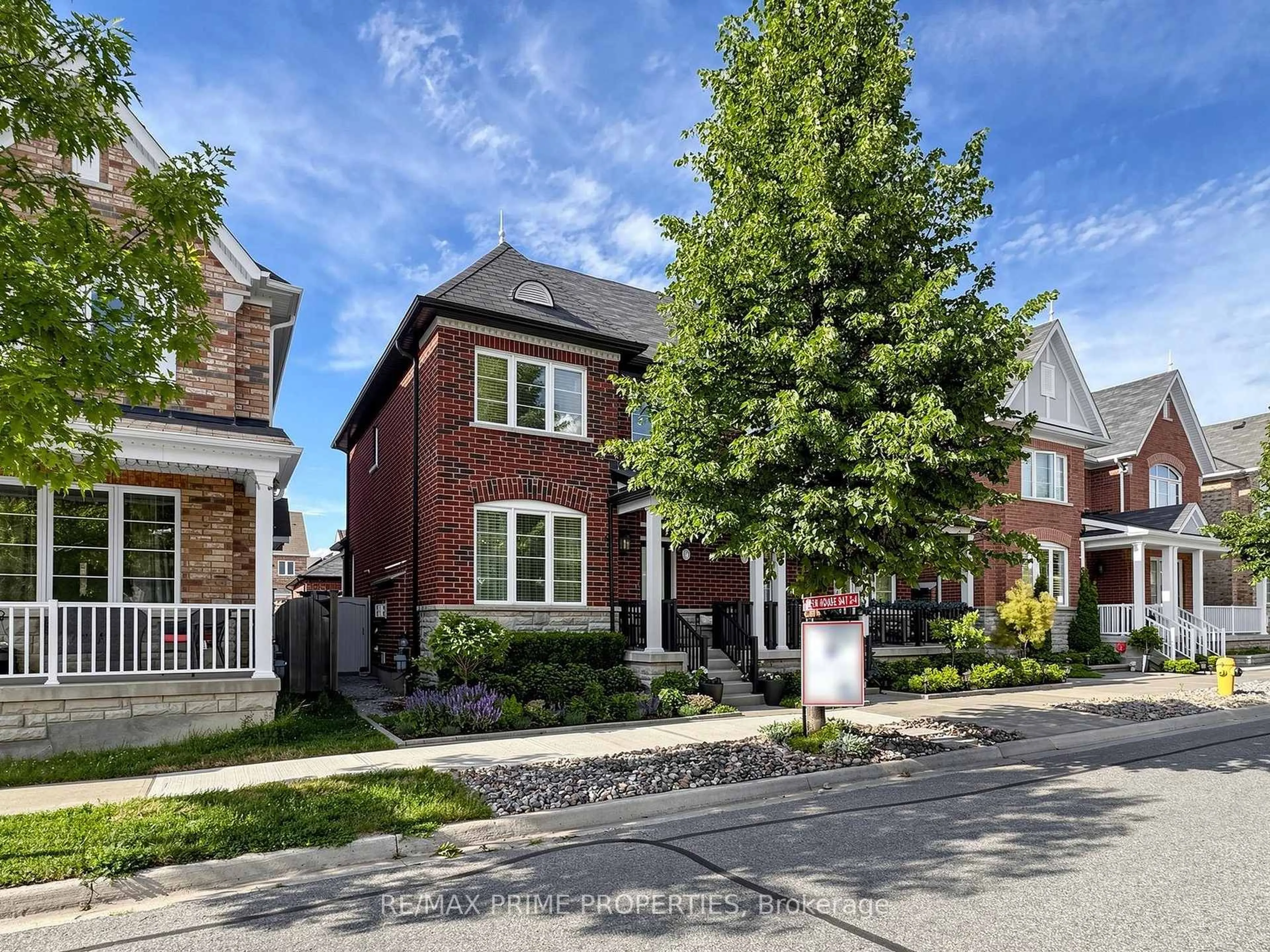 Home with brick exterior material, street for 10 Cinemark Ave, Markham Ontario L6B 0W2