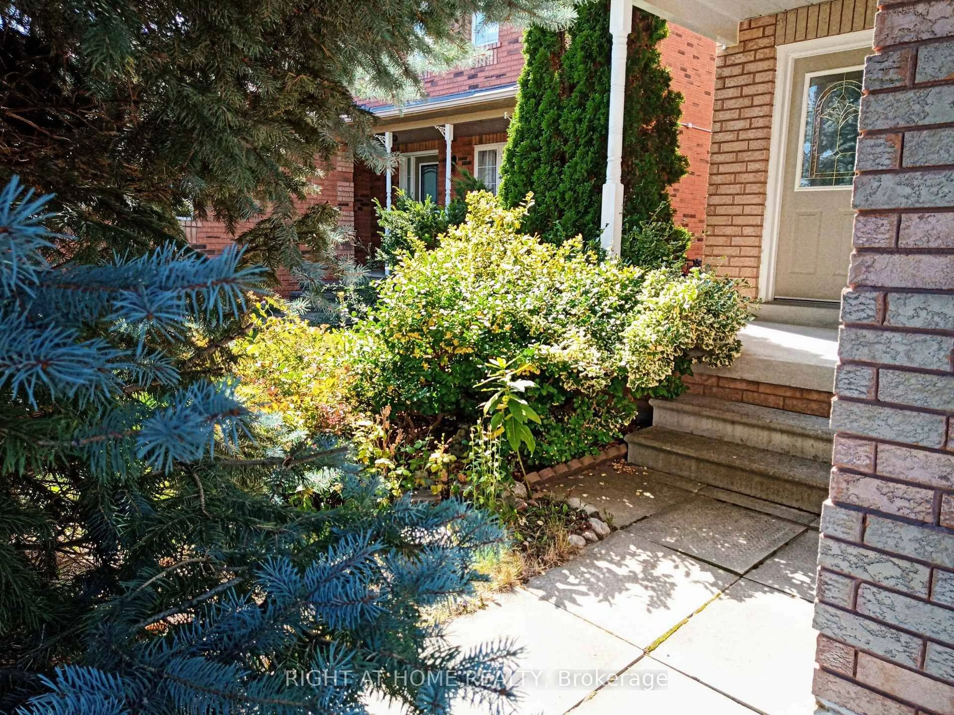 Unknown for 1338 Vincent Cres, Innisfil Ontario L9S 1Z8
