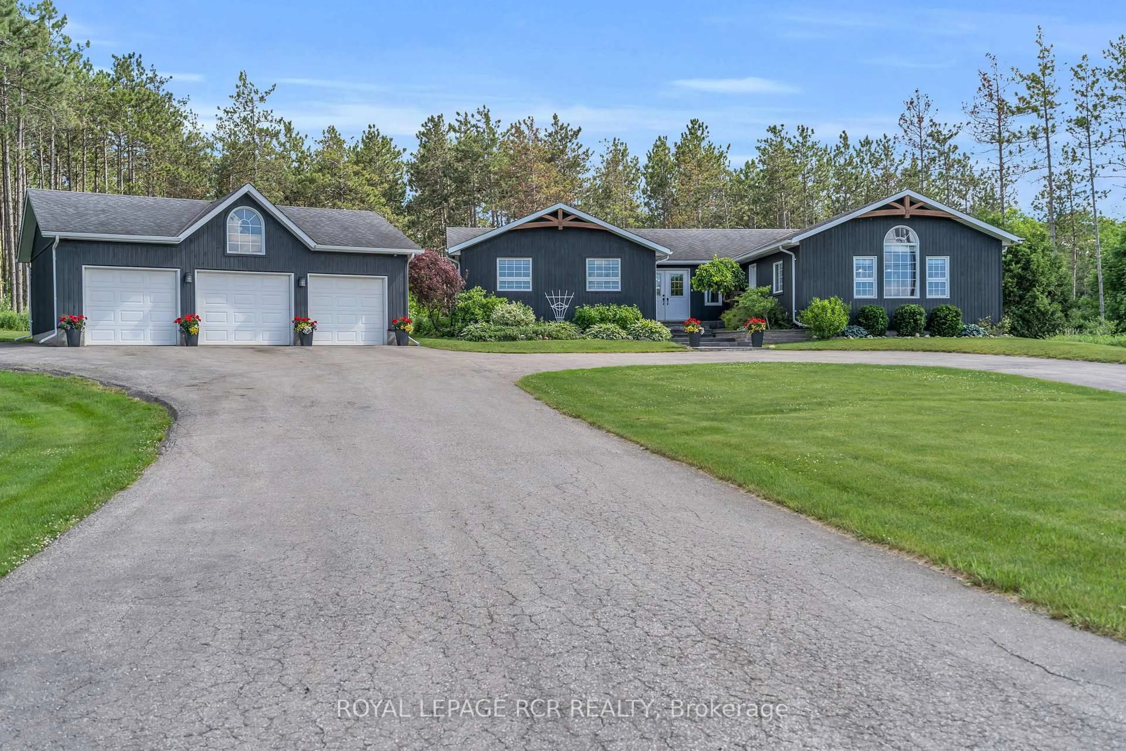 A pic from outside/outdoor area/front of a property/back of a property/a pic from drone, street for 3463 Line 12, Bradford West Gwillimbury Ontario L3Z 2A5