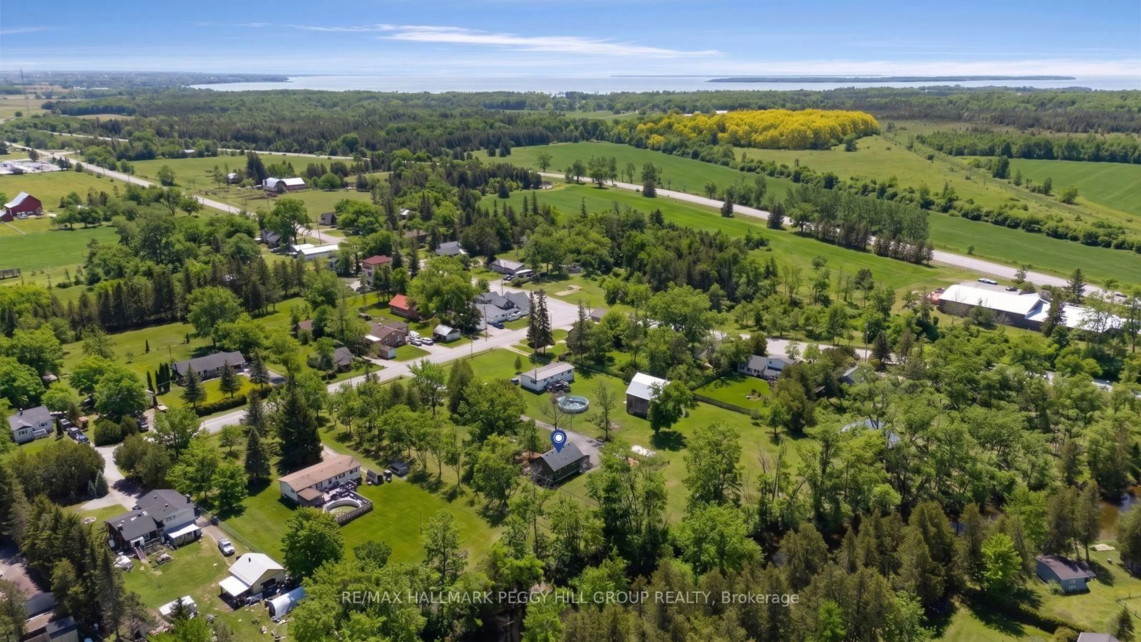 A pic from outside/outdoor area/front of a property/back of a property/a pic from drone, unknown for B1425 Regional Road 50, Brock Ontario L0K 1A0