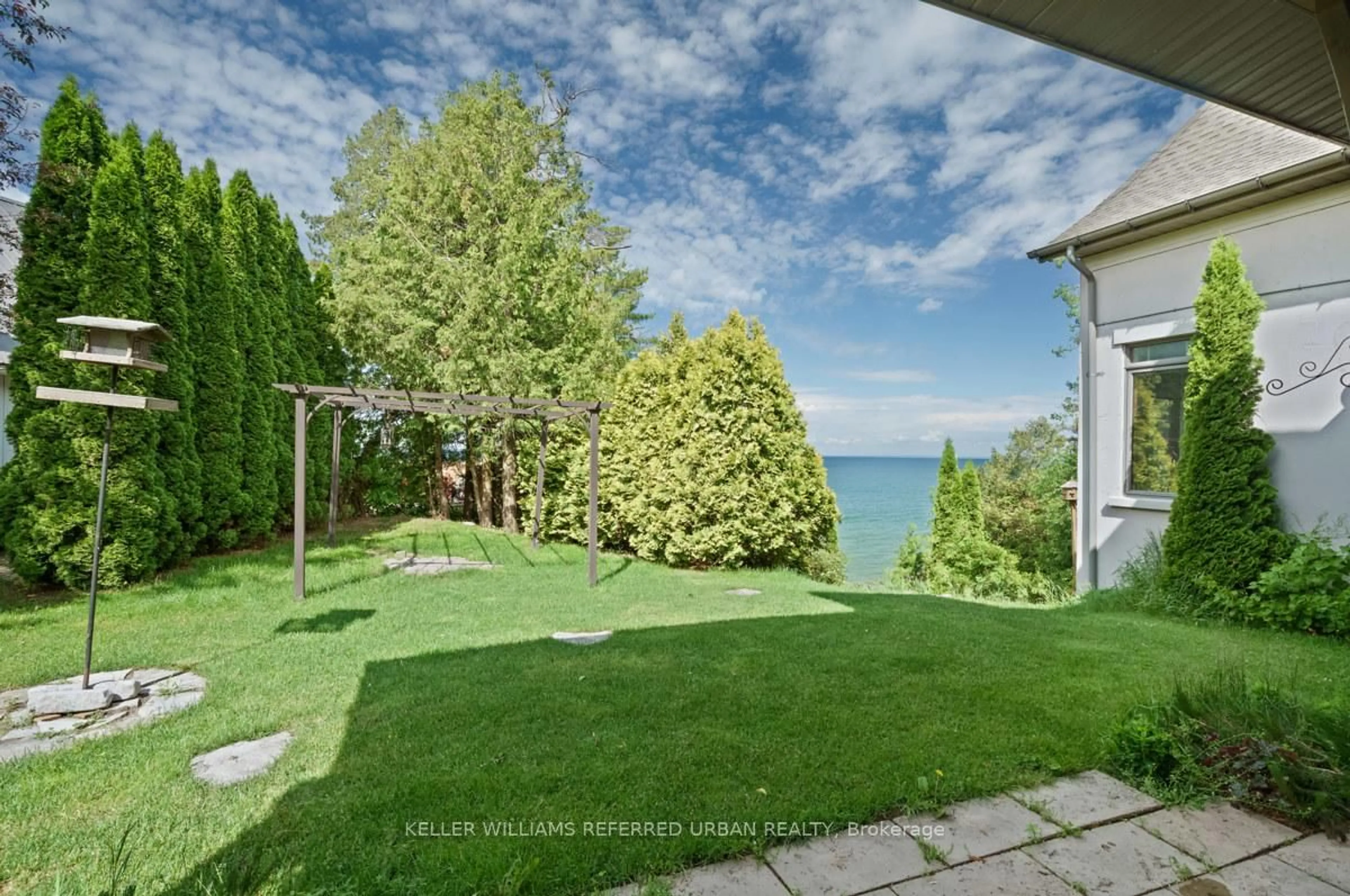 Patio, water/lake/river/ocean view for 24960 Thorah Park Blvd, Brock Ontario L0K 1A0