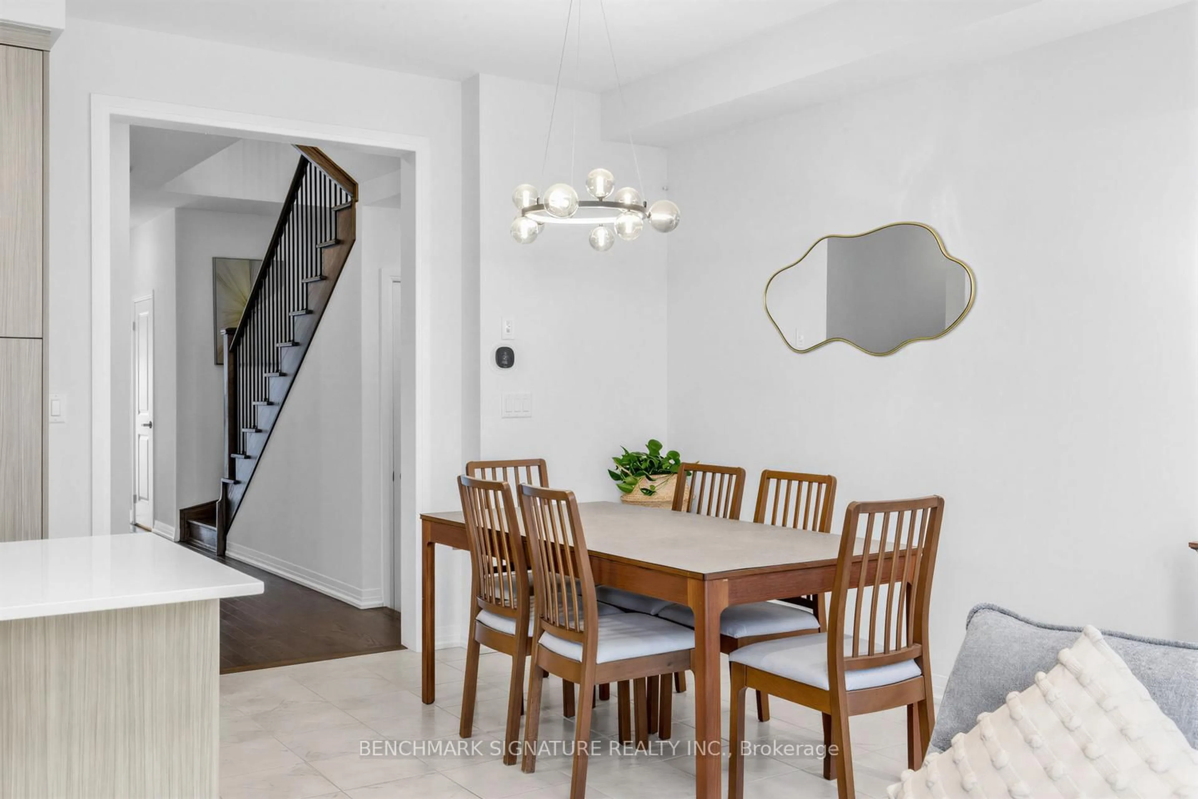 Dining room, unknown for 163 Tempel St, Richmond Hill Ontario L4E 1J2