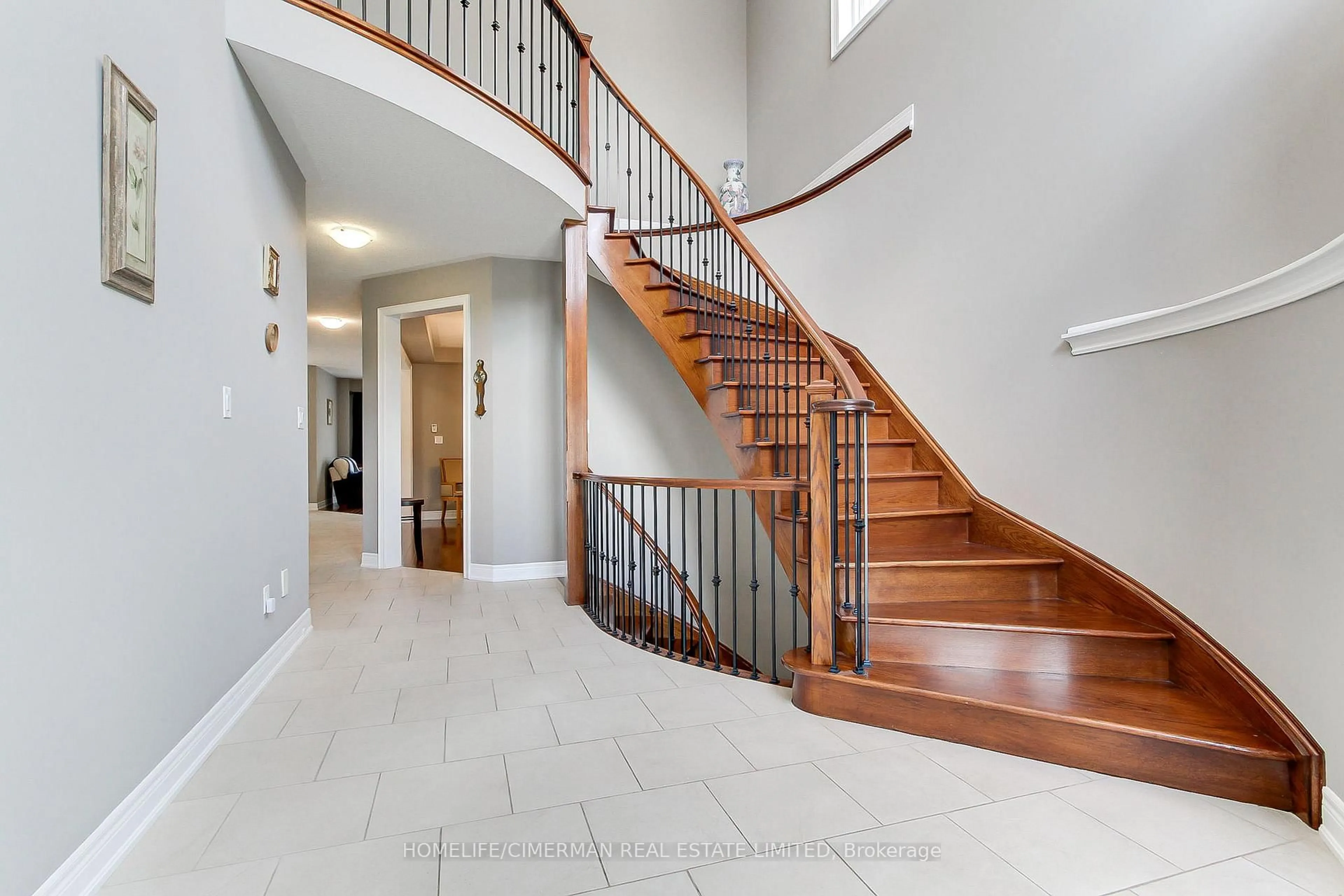 Unknown for 88 Chelsea Cres, Bradford West Gwillimbury Ontario L3Z 0J7
