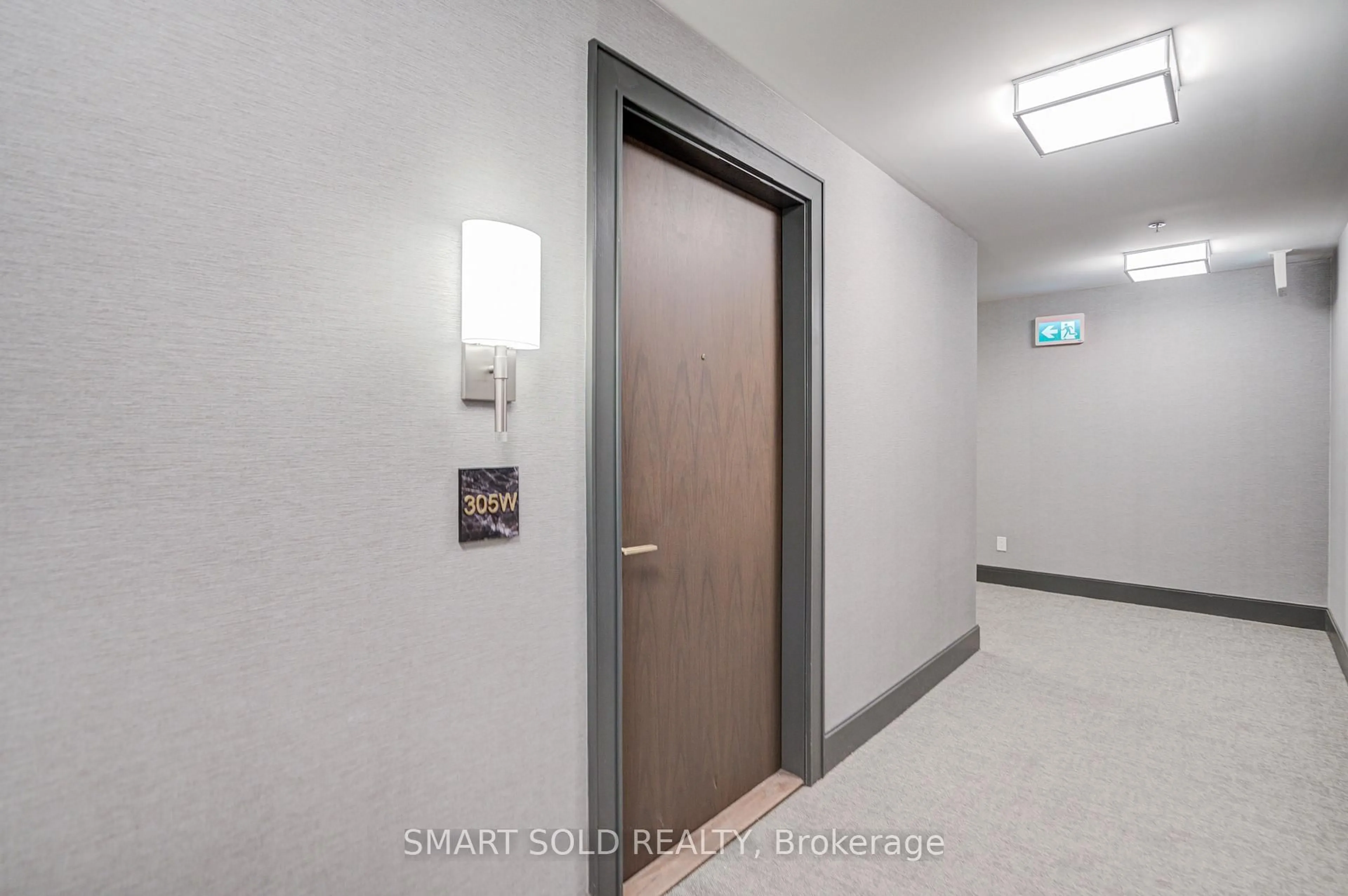 Indoor foyer for 268 Buchanan Dr #305W, Markham Ontario L3R 8G9