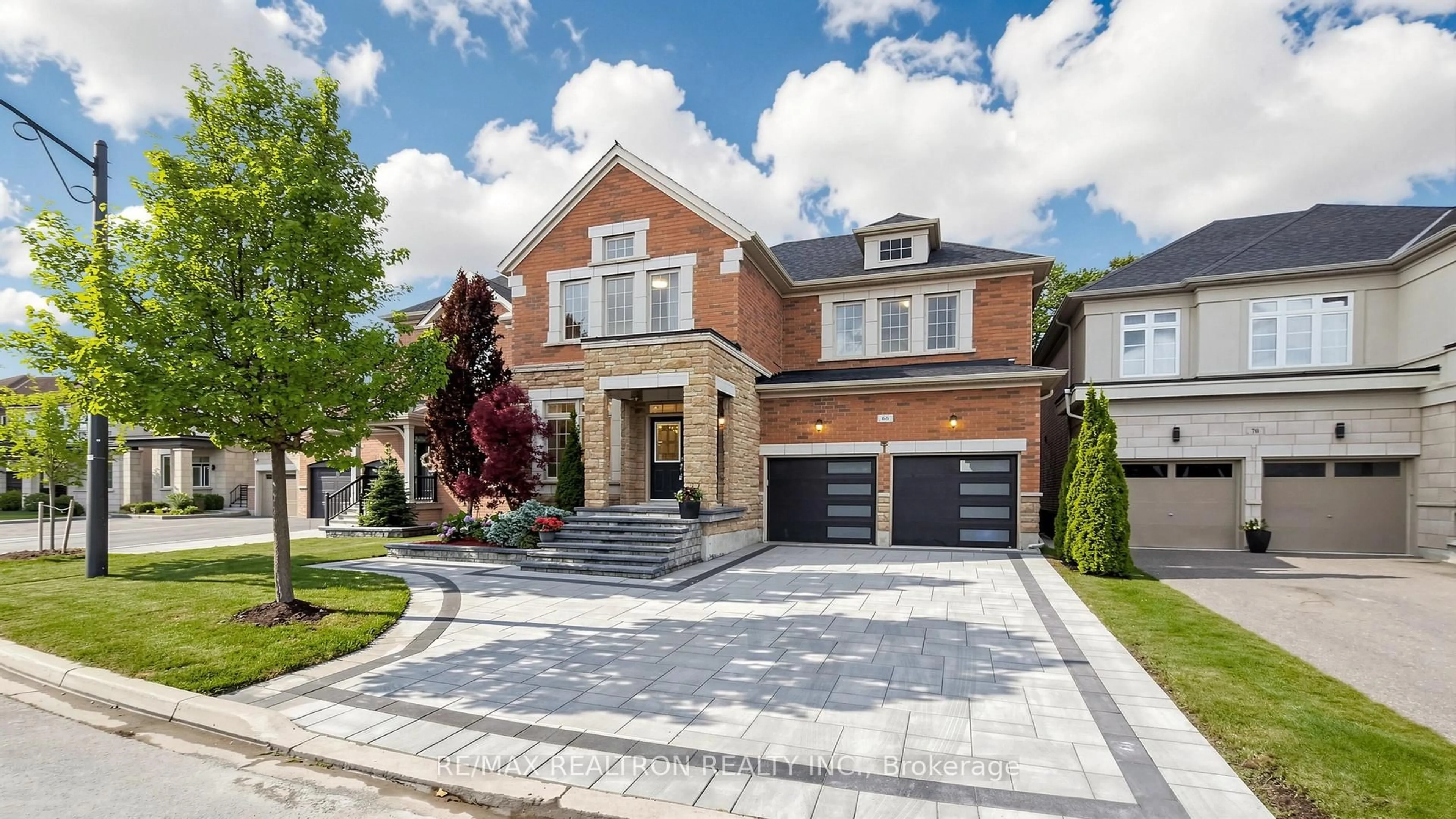 Home with brick exterior material, street for 66 Kashani Crt, Aurora Ontario L4G 0W6