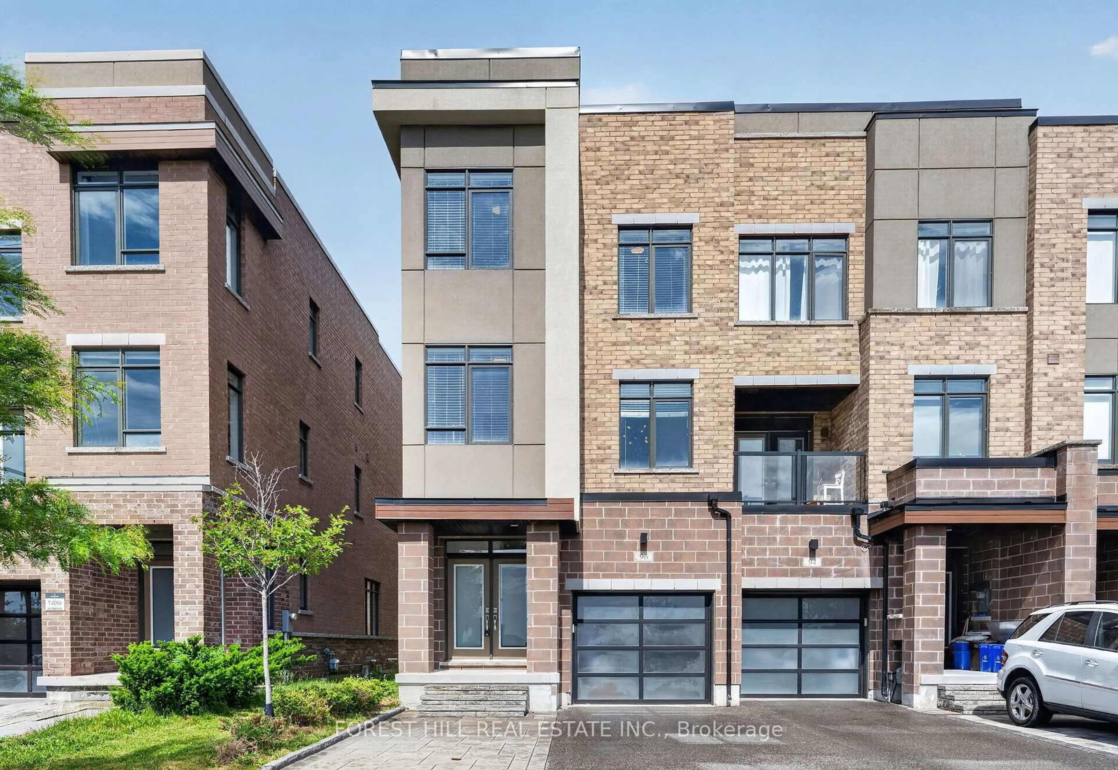 Home with brick exterior material, street for 96 Salterton Circ, Vaughan Ontario L6A 4Z2