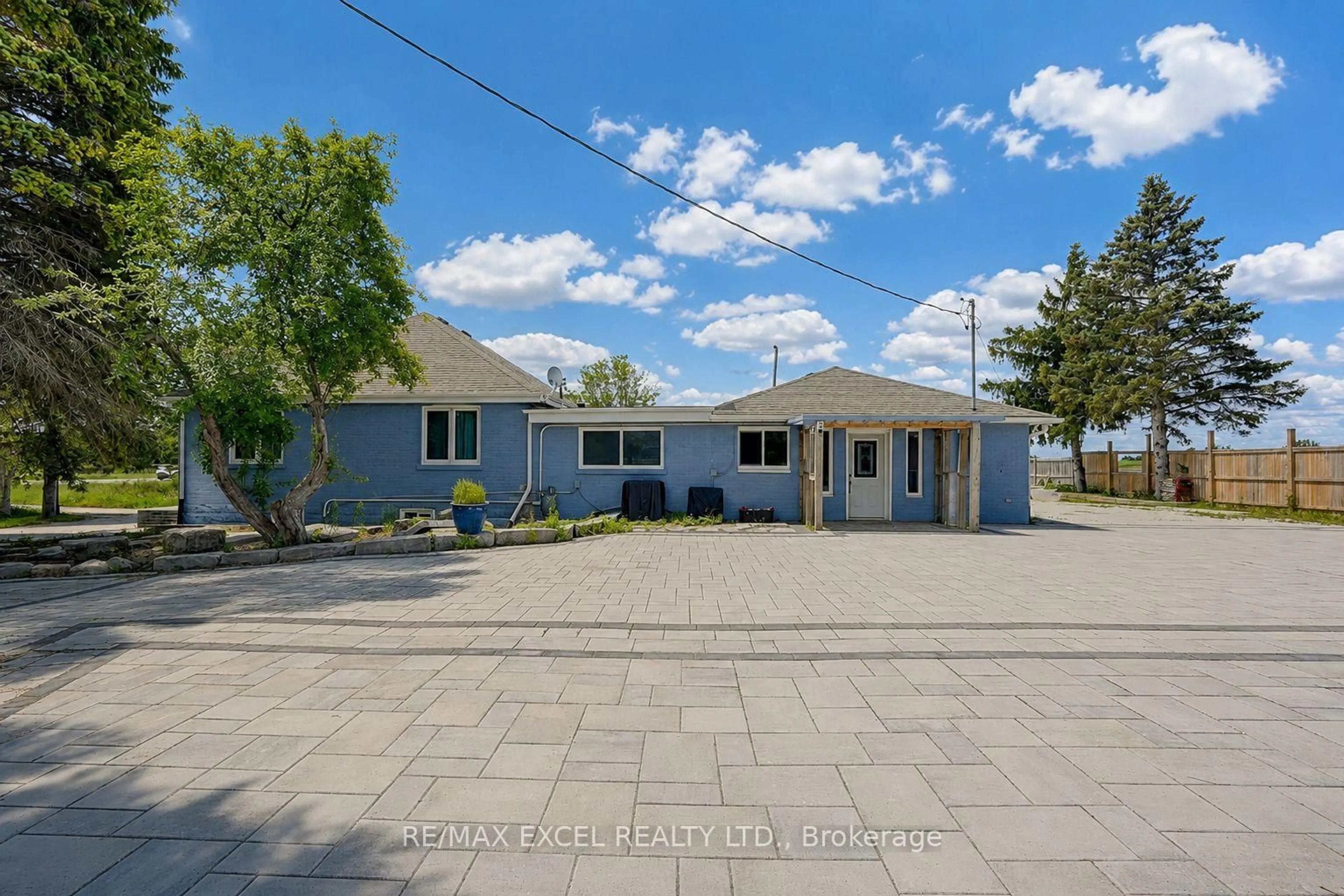 A pic from outside/outdoor area/front of a property/back of a property/a pic from drone, street for 12986 Highway 48, Whitchurch-Stouffville Ontario L4A 3W6