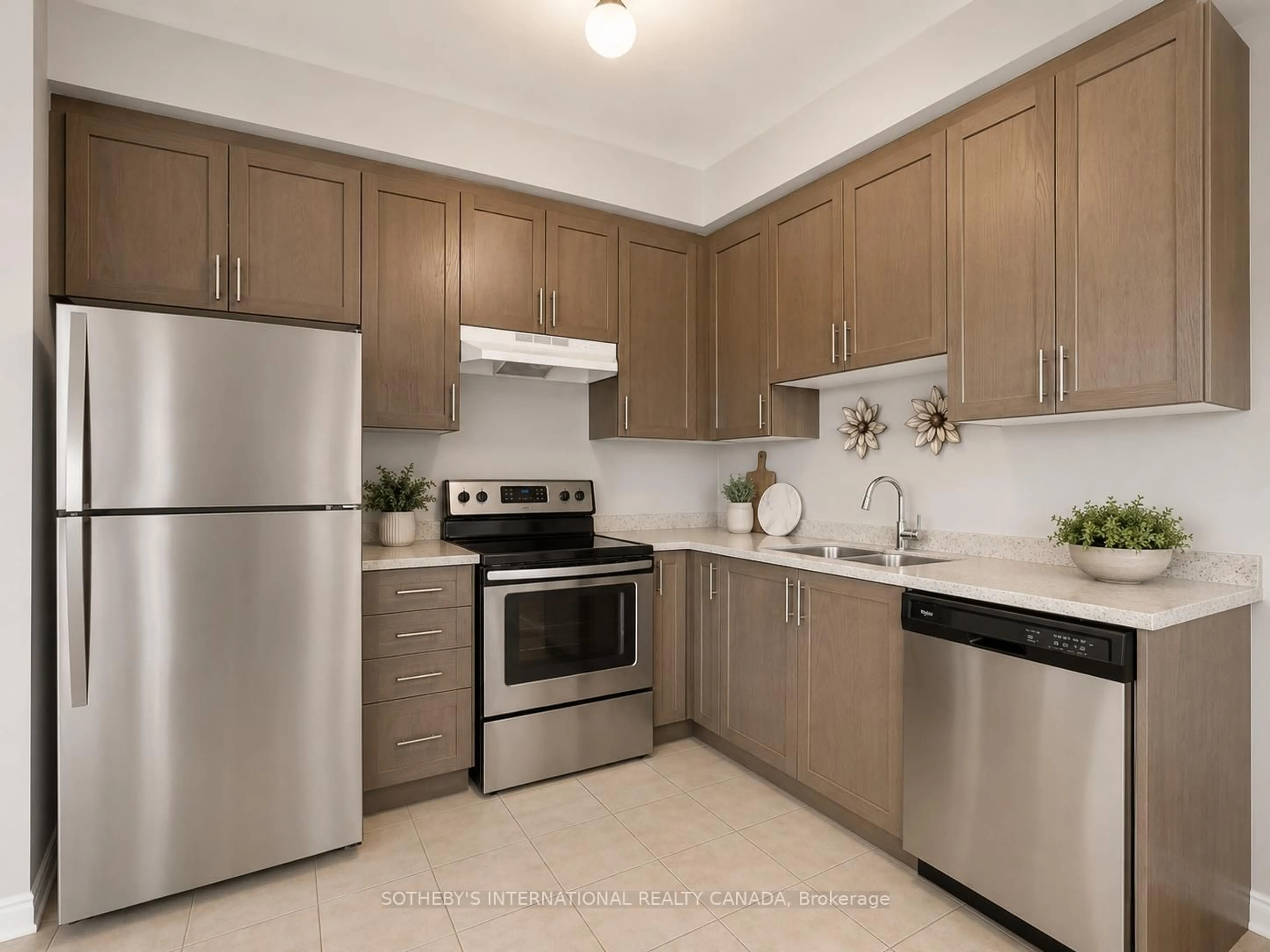 Standard kitchen, ceramic/tile floor for 71 Daniele Cres, Bradford West Gwillimbury Ontario L3Z 0V7